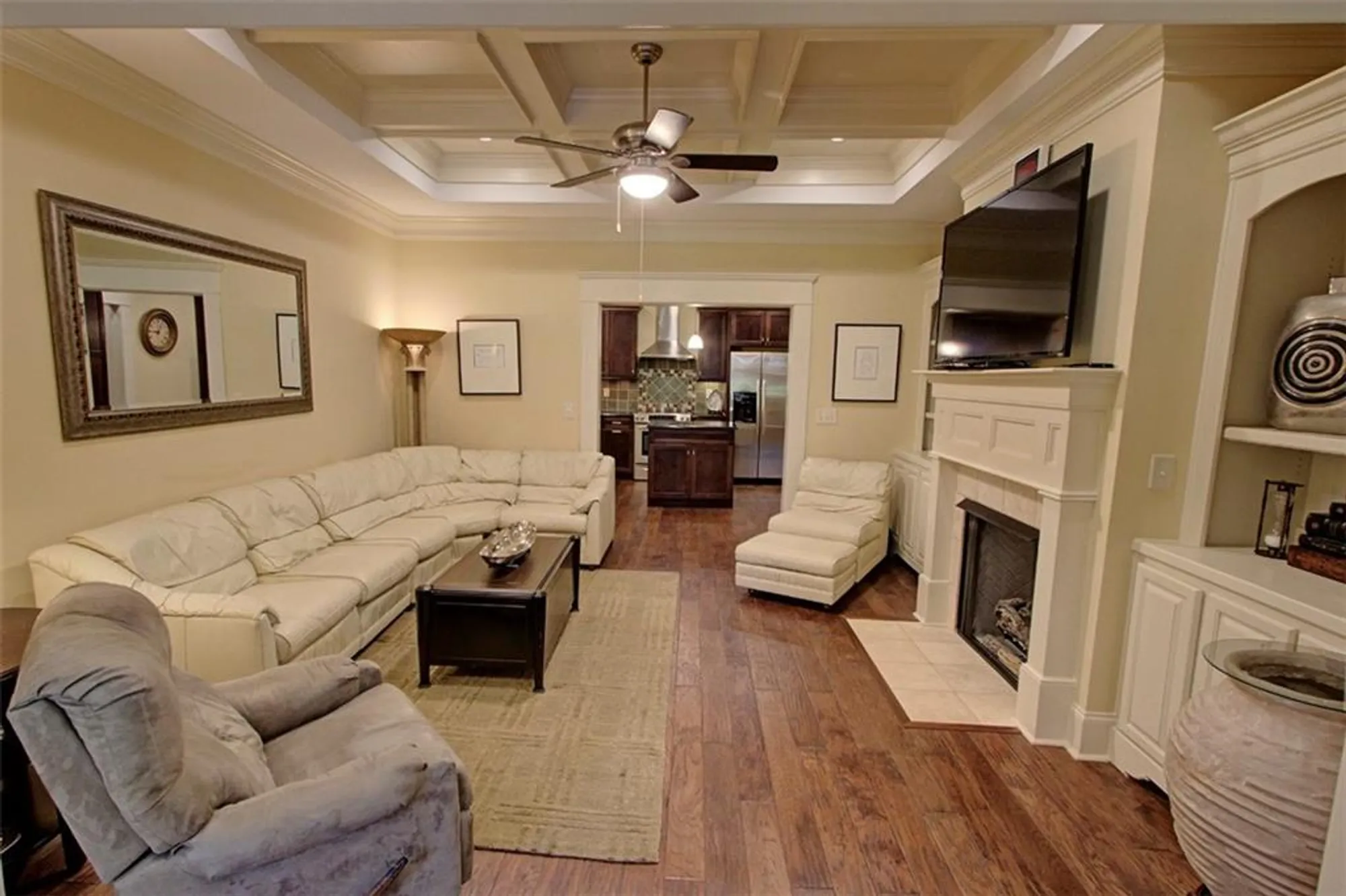 Property Slideshow image 8 of 72 | 2689 middlecreek way, Cumming, GA, 30041