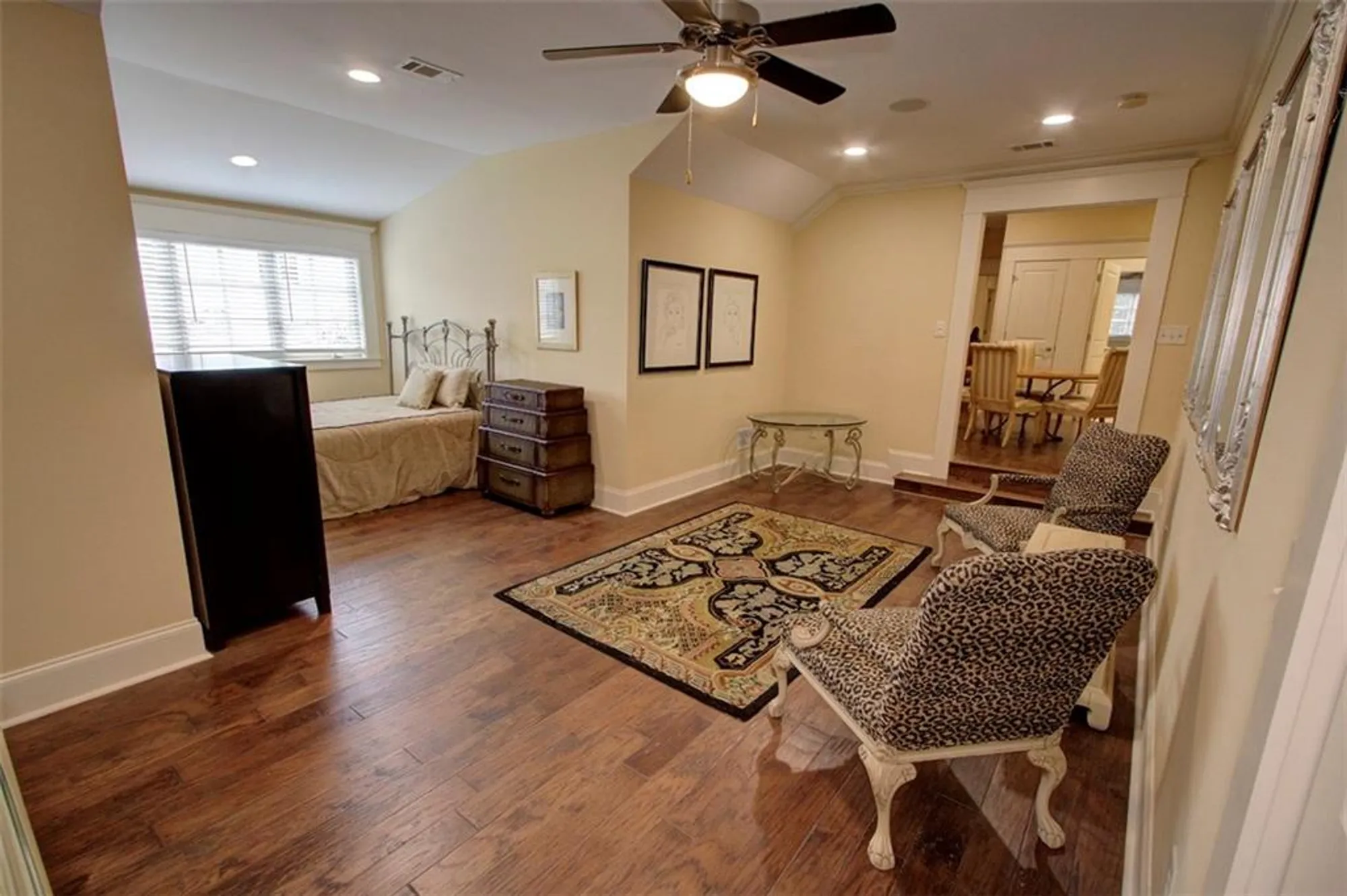 Property Slideshow image 45 of 72 | 2689 middlecreek way, Cumming, GA, 30041