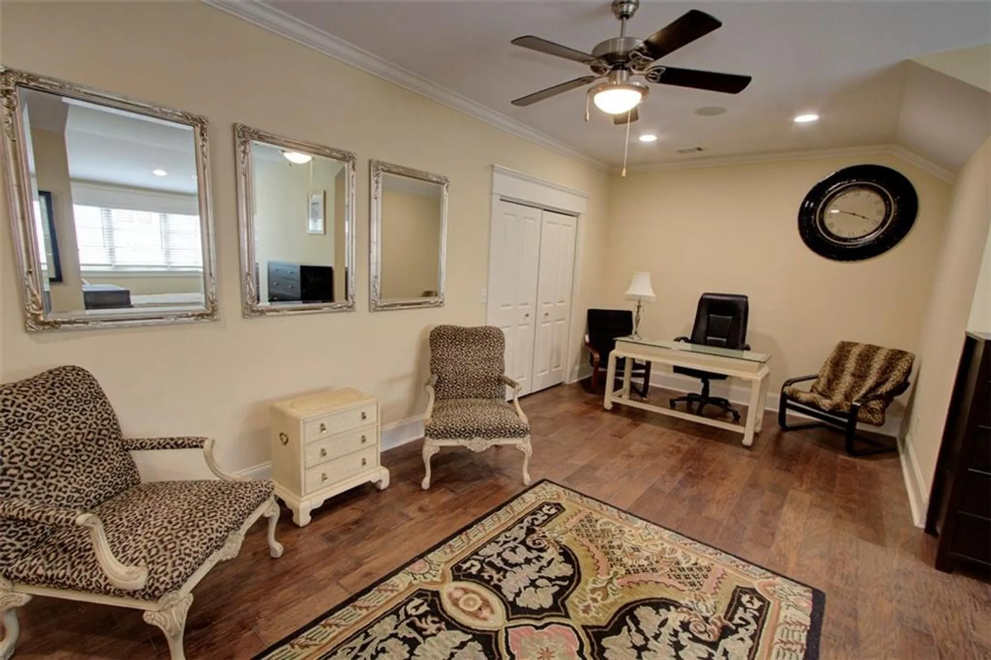 Property Slideshow image 46 of 72 | 2689 middlecreek way, Cumming, GA, 30041