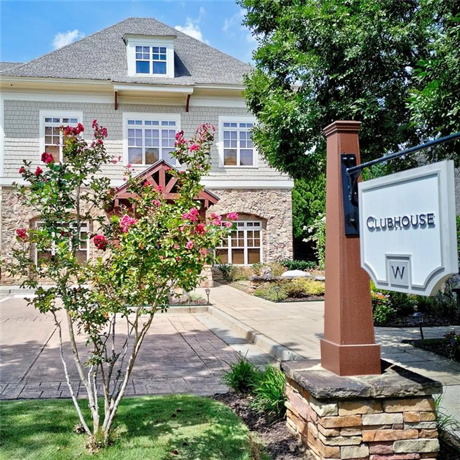 Property Slideshow image 57 of 72 | 2689 middlecreek way, Cumming, GA, 30041