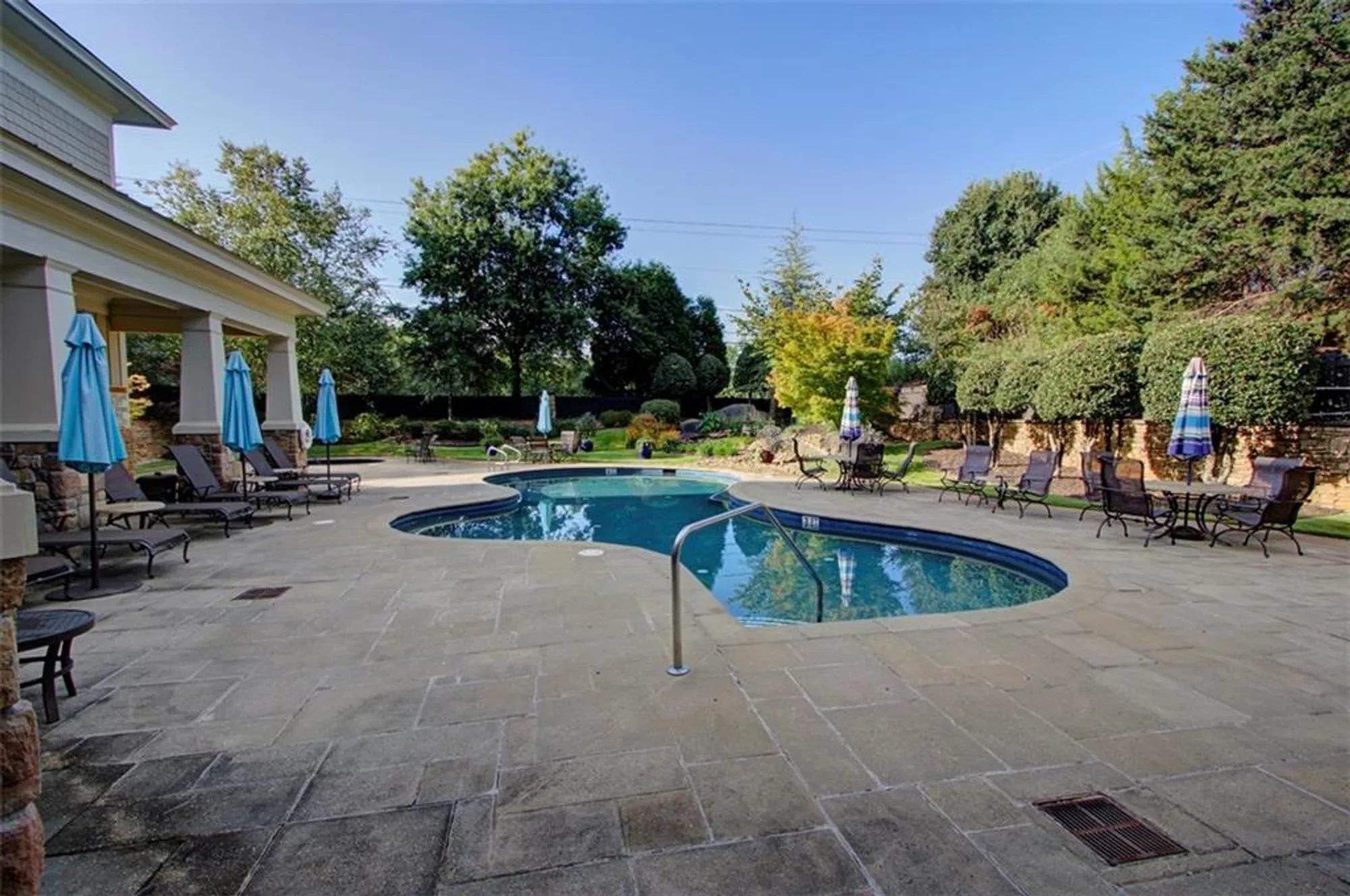 Property Slideshow image 67 of 72 | 2689 middlecreek way, Cumming, GA, 30041