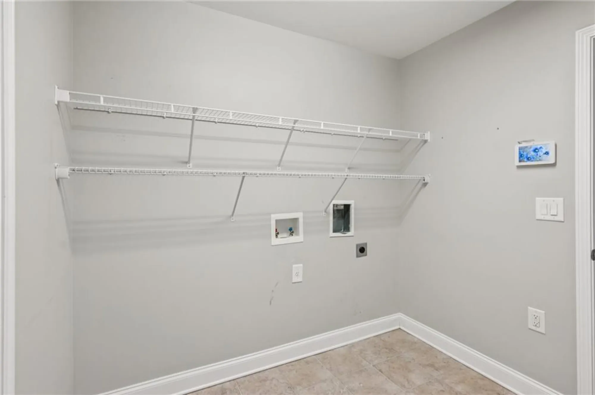 Property Slideshow image 26 of 31 | 2593 grapevine cir # 301, Cumming, GA, 30041