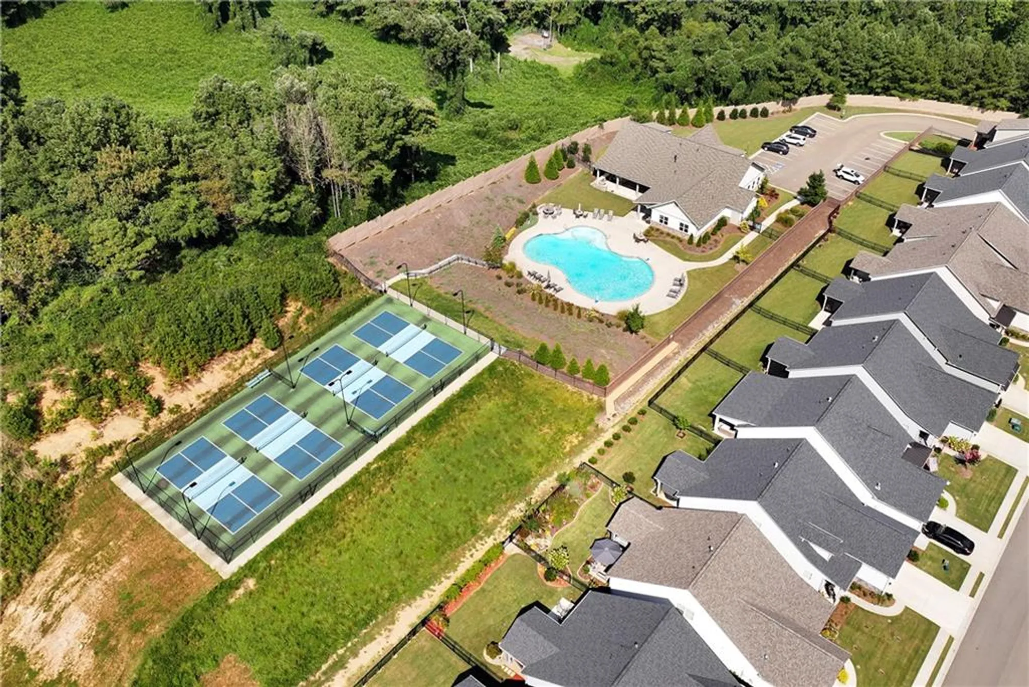 Property Slideshow image 51 of 57 | 269 grand cir, Jasper, GA, 30143