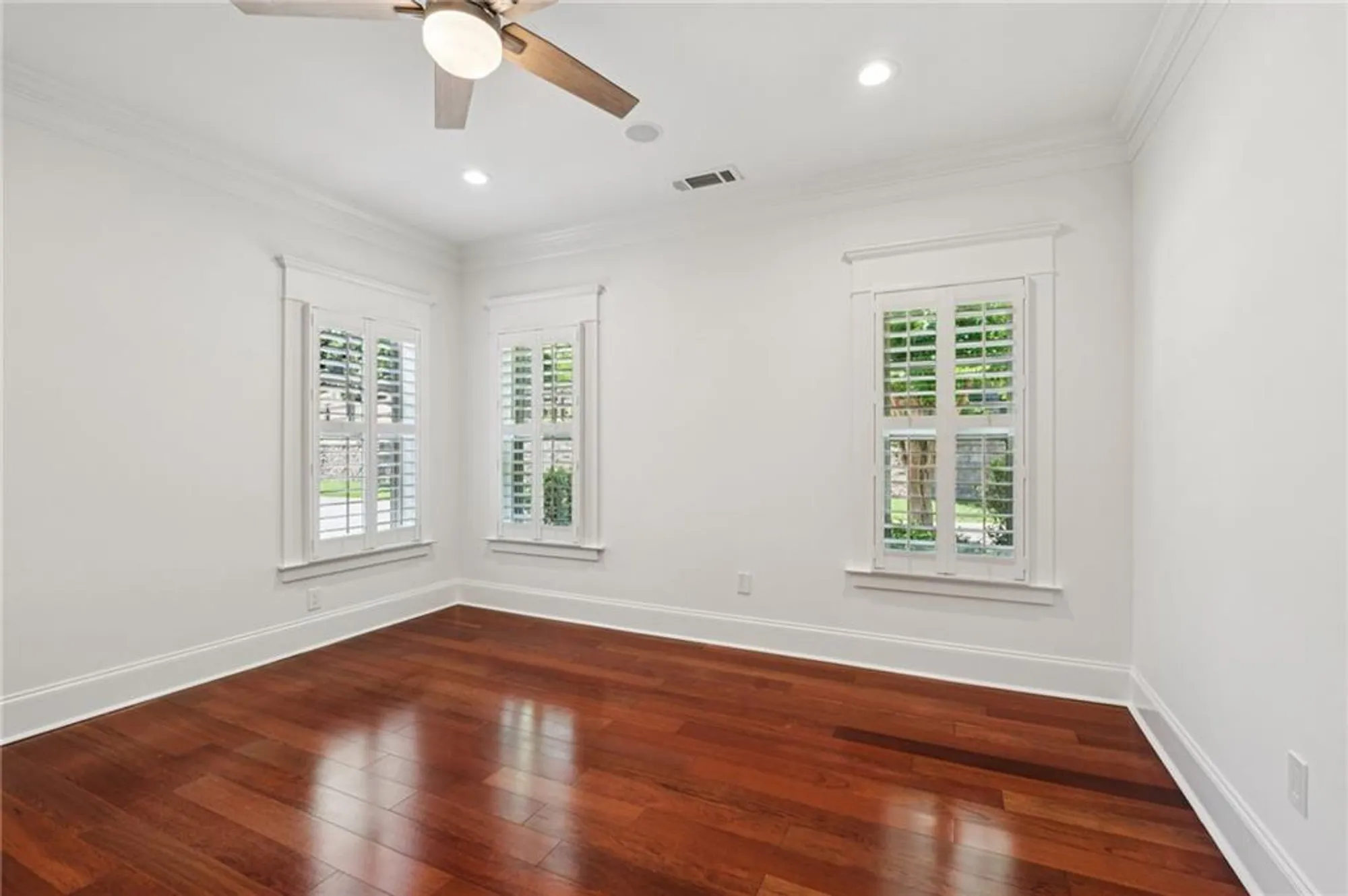 Property Slideshow image 31 of 52 | 2855 middlecreek way # 2855, Cumming, GA, 30041