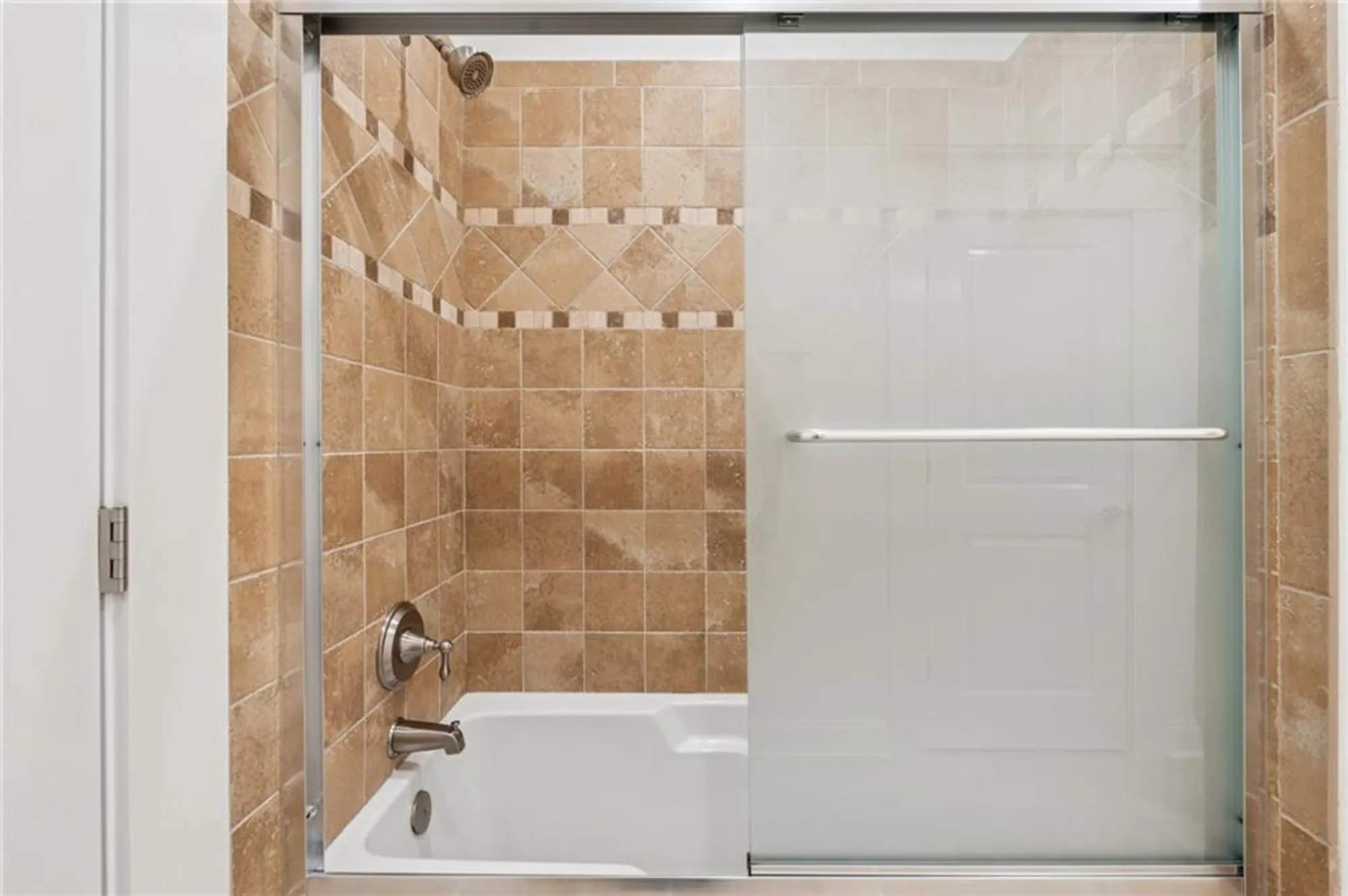 Property Slideshow image 40 of 52 | 2855 middlecreek way # 2855, Cumming, GA, 30041