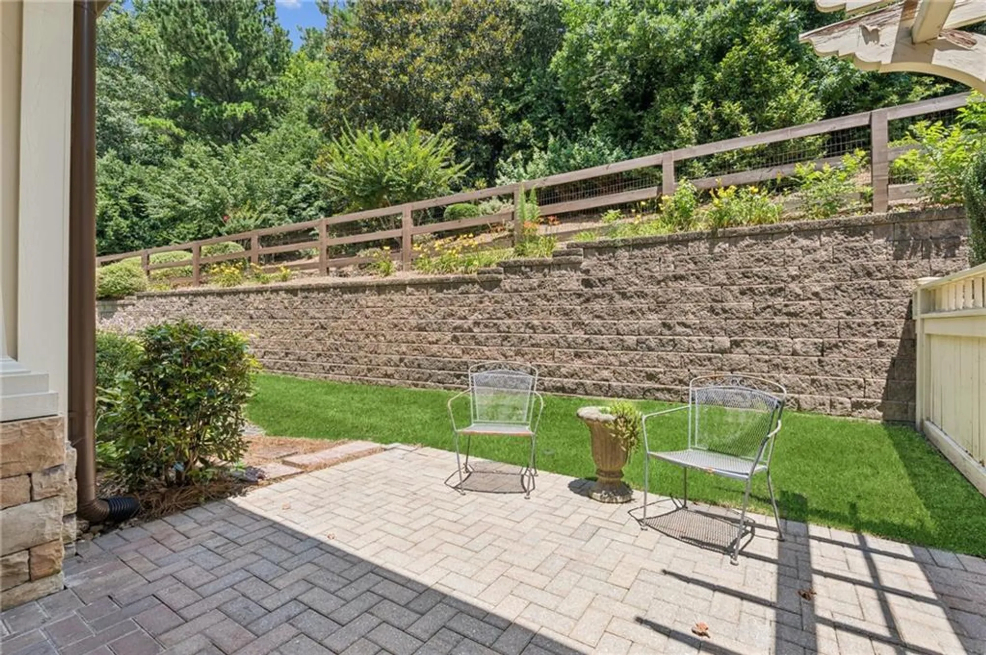 Property Slideshow image 47 of 52 | 2855 middlecreek way # 2855, Cumming, GA, 30041