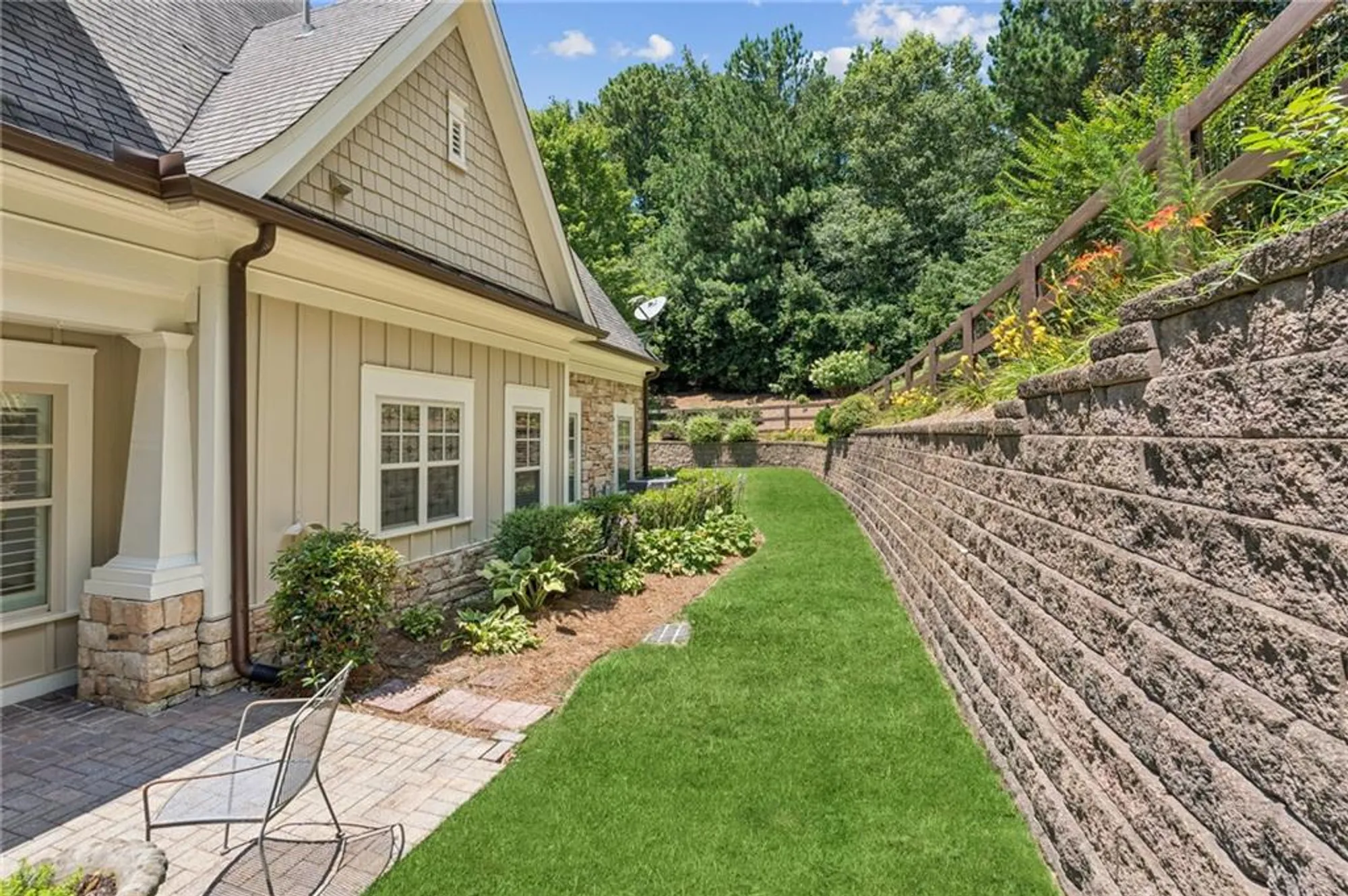 Property Slideshow image 49 of 52 | 2855 middlecreek way # 2855, Cumming, GA, 30041