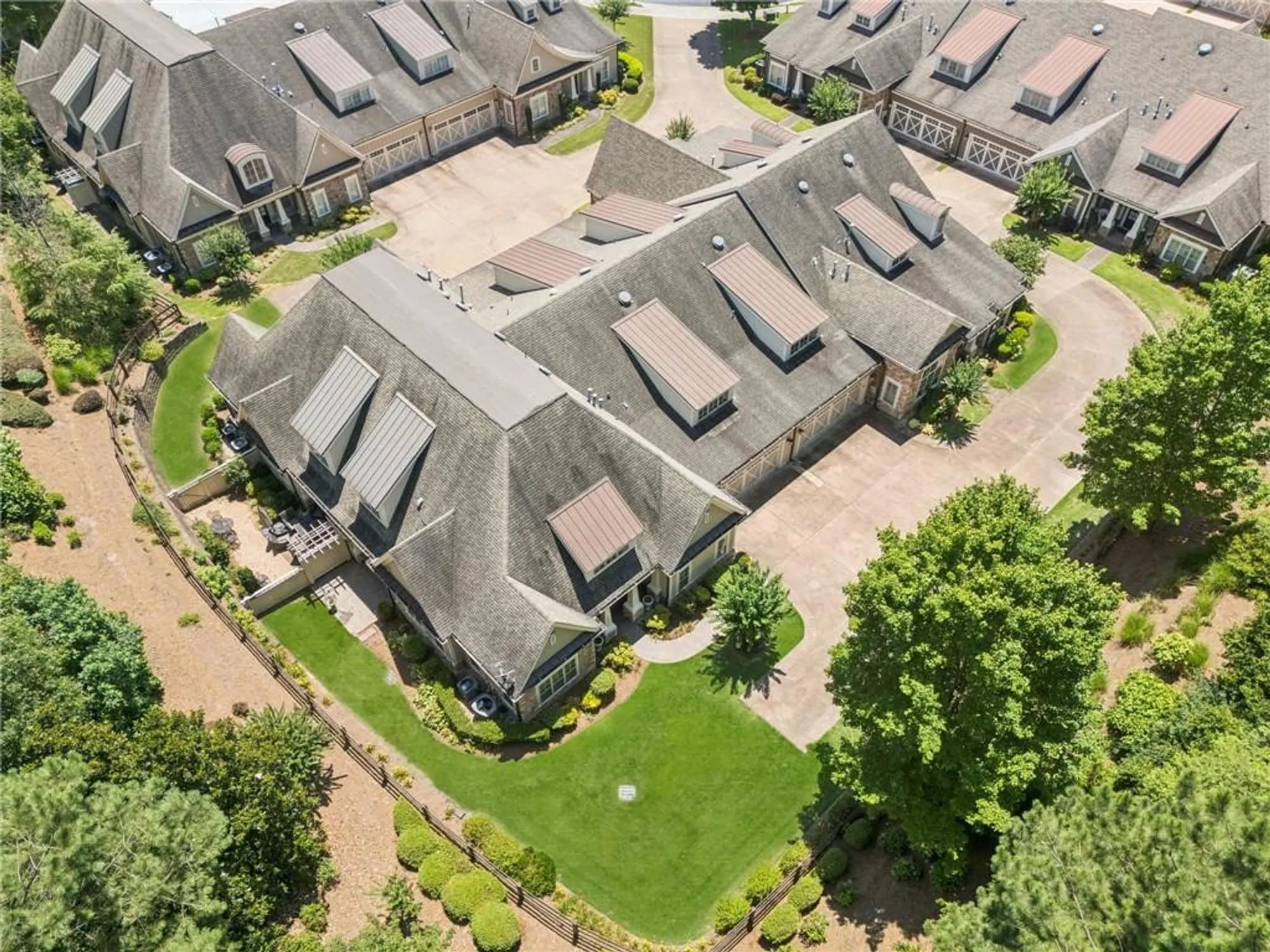 Property Slideshow image 51 of 52 | 2855 middlecreek way # 2855, Cumming, GA, 30041