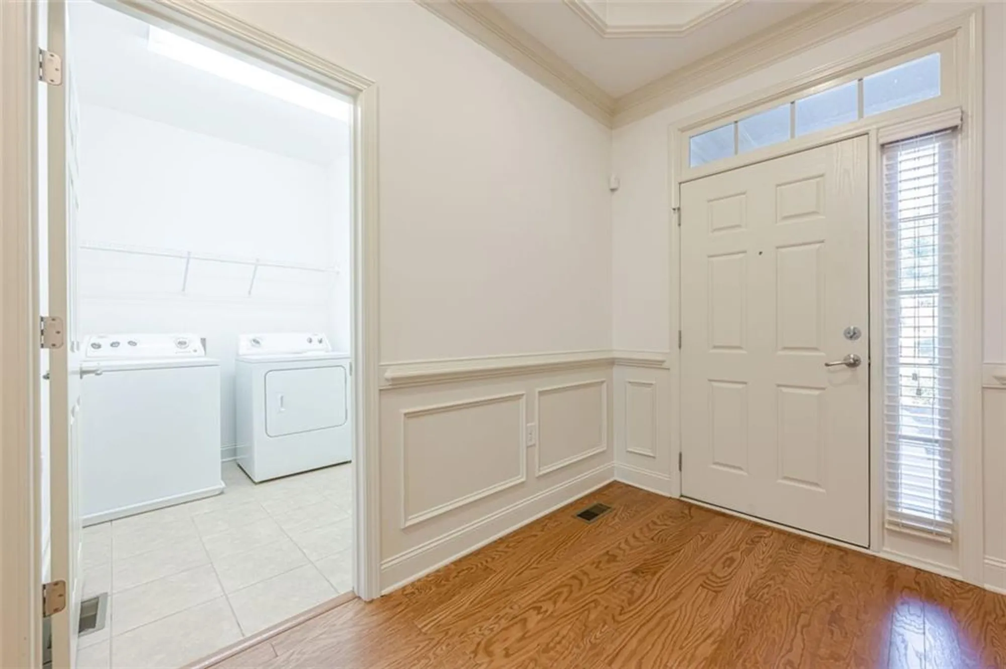 Property Slideshow image 6 of 69 | 1175 creek vista dr, Cumming, GA, 30041