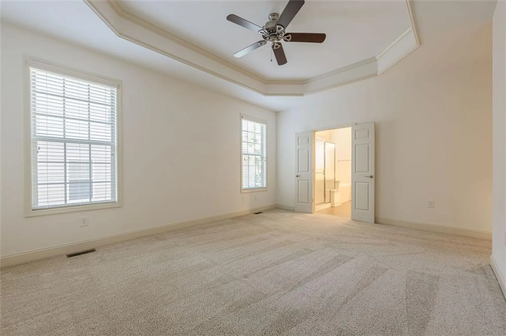 Property Slideshow image 23 of 69 | 1175 creek vista dr, Cumming, GA, 30041