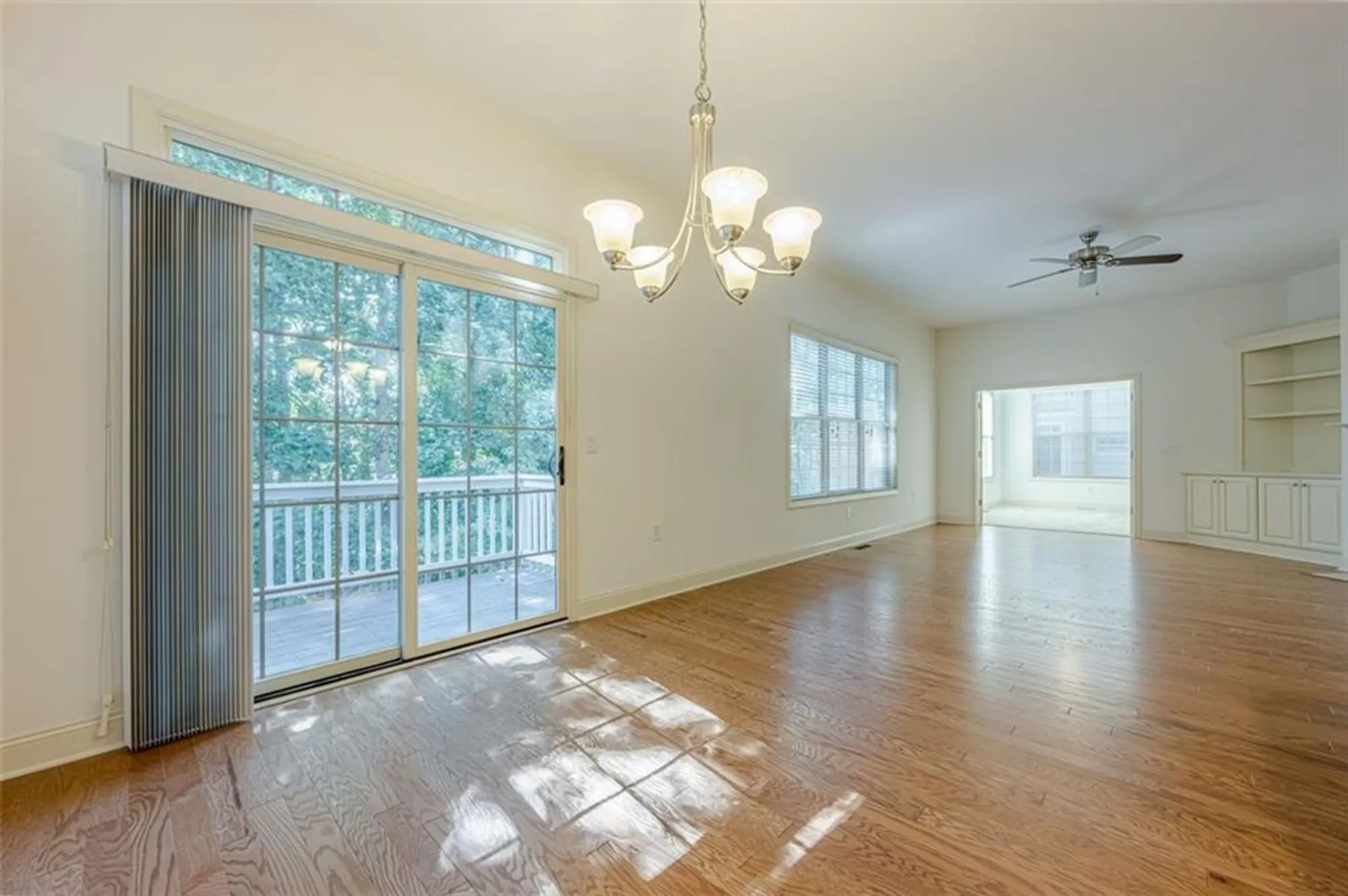 Property Slideshow image 38 of 69 | 1175 creek vista dr, Cumming, GA, 30041