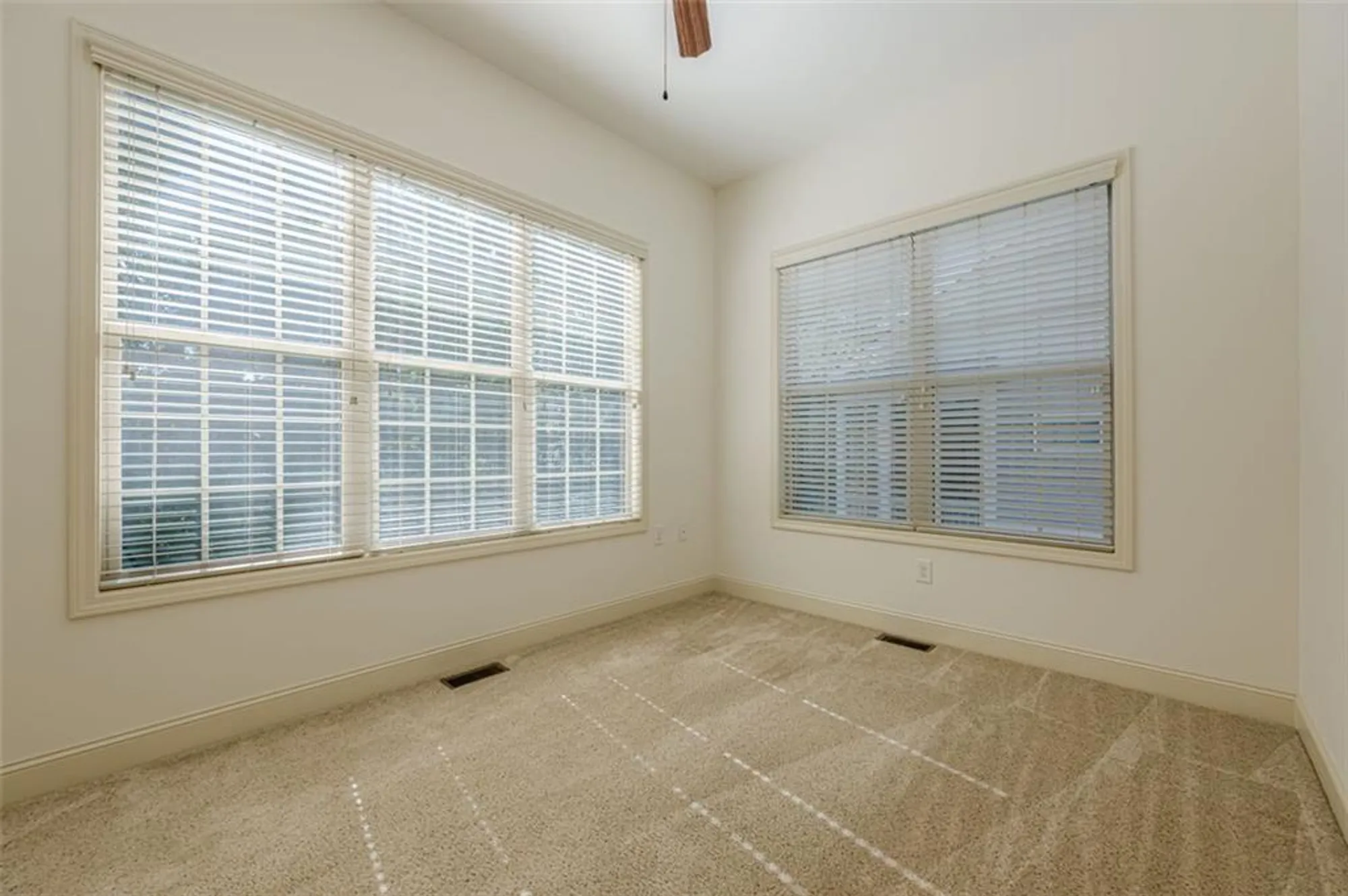 Property Slideshow image 42 of 69 | 1175 creek vista dr, Cumming, GA, 30041