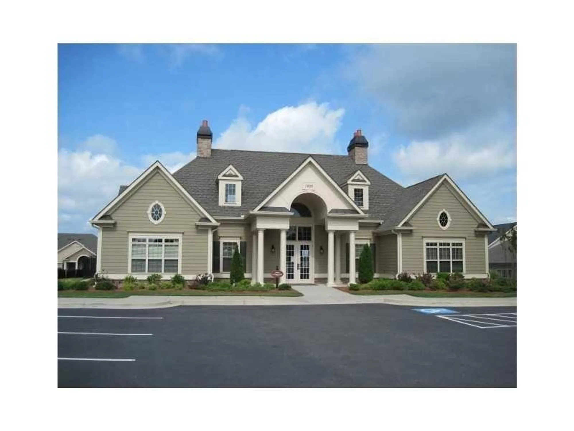 Property Slideshow image 67 of 69 | 1175 creek vista dr, Cumming, GA, 30041