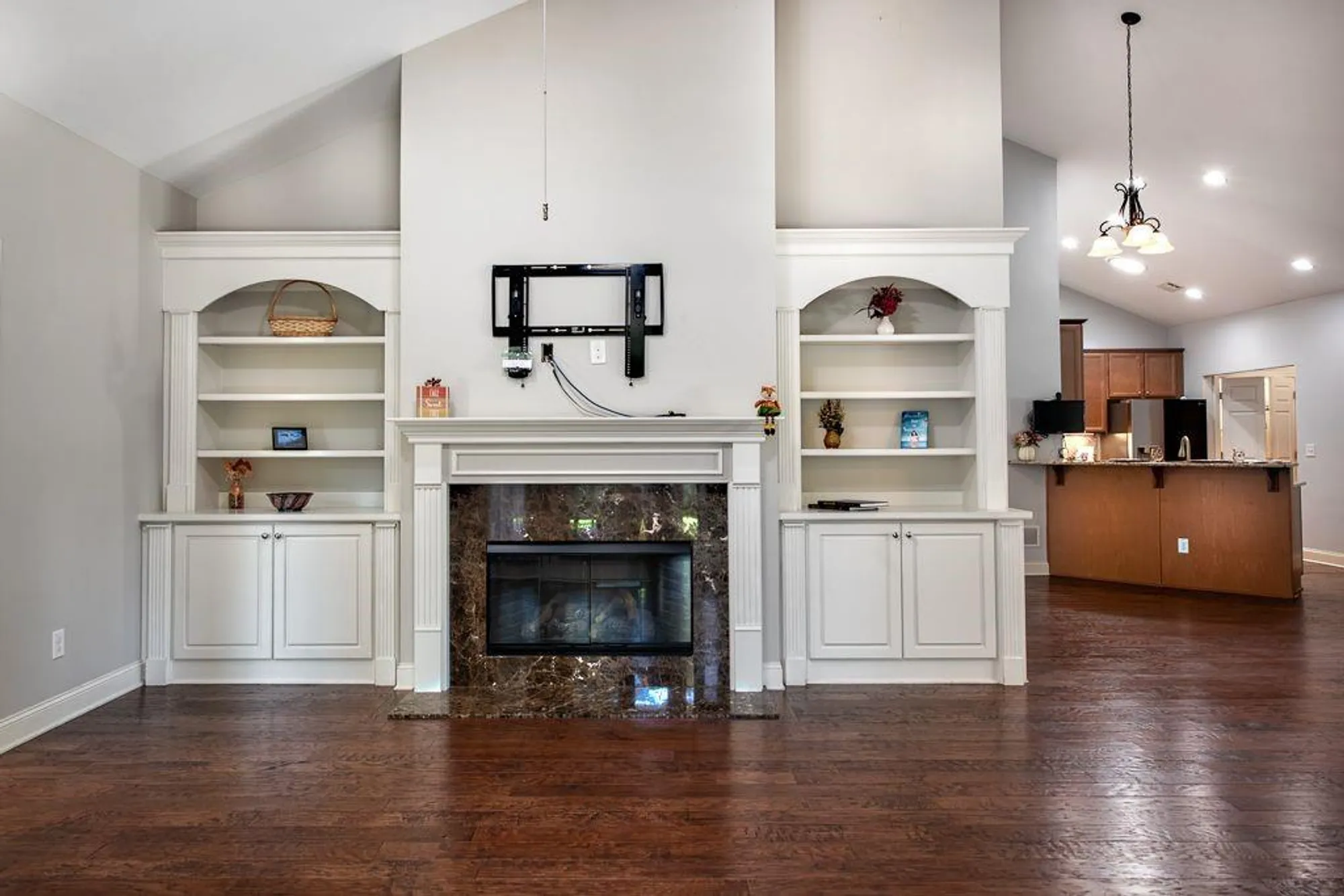 Property Slideshow image 3 of 35 | 4140 lanier ridge walk # 104, Cumming, GA, 30041