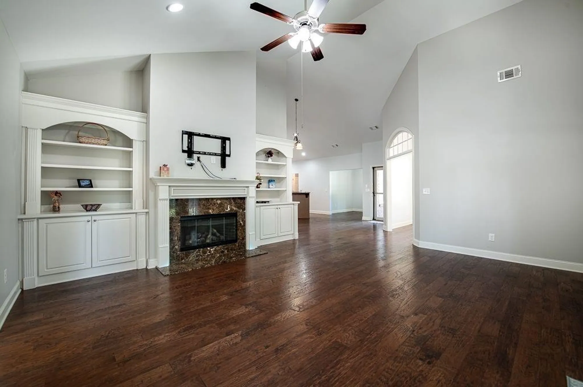 Property Slideshow image 6 of 35 | 4140 lanier ridge walk # 104, Cumming, GA, 30041