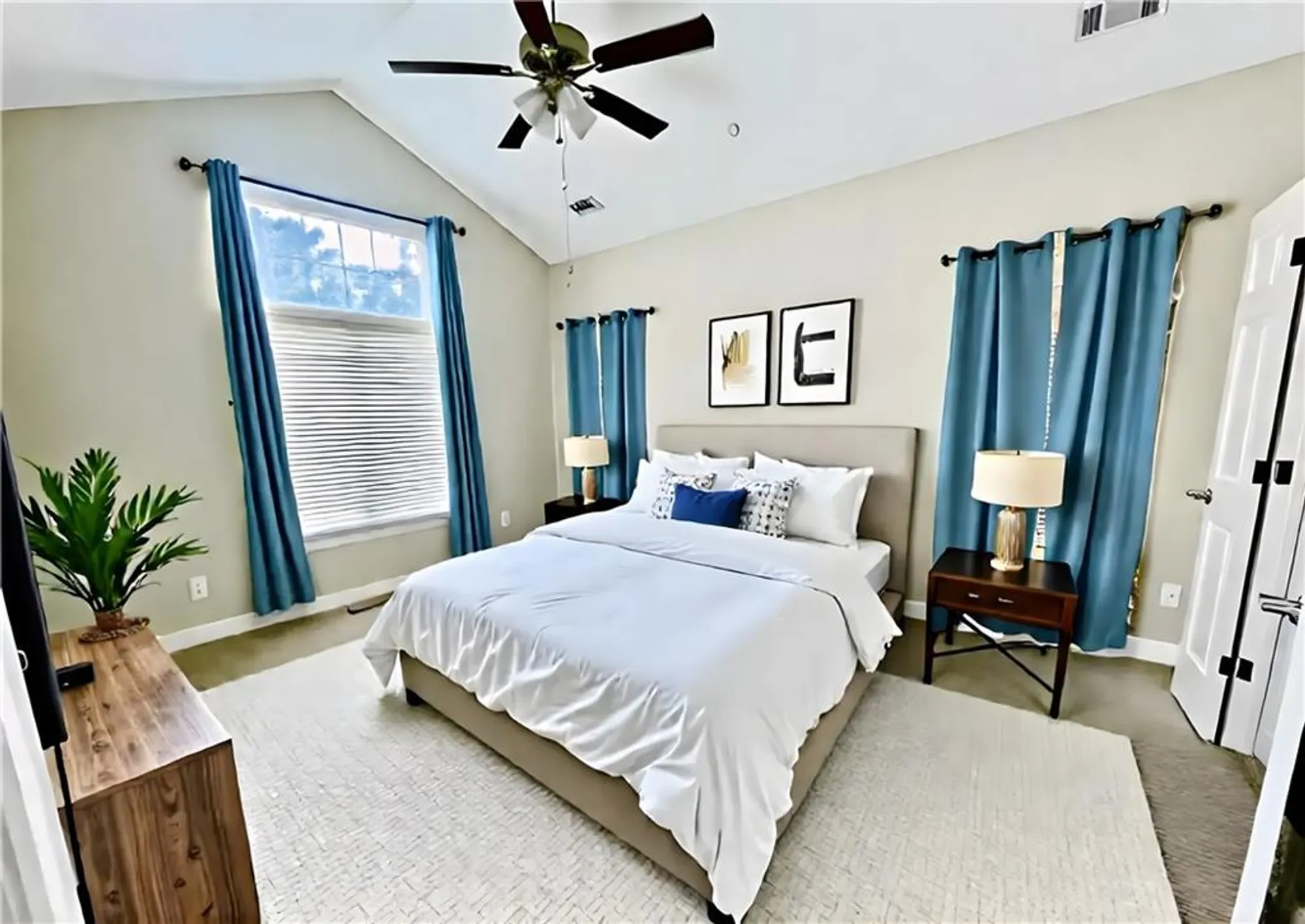 Property Slideshow image 16 of 35 | 4140 lanier ridge walk # 104, Cumming, GA, 30041