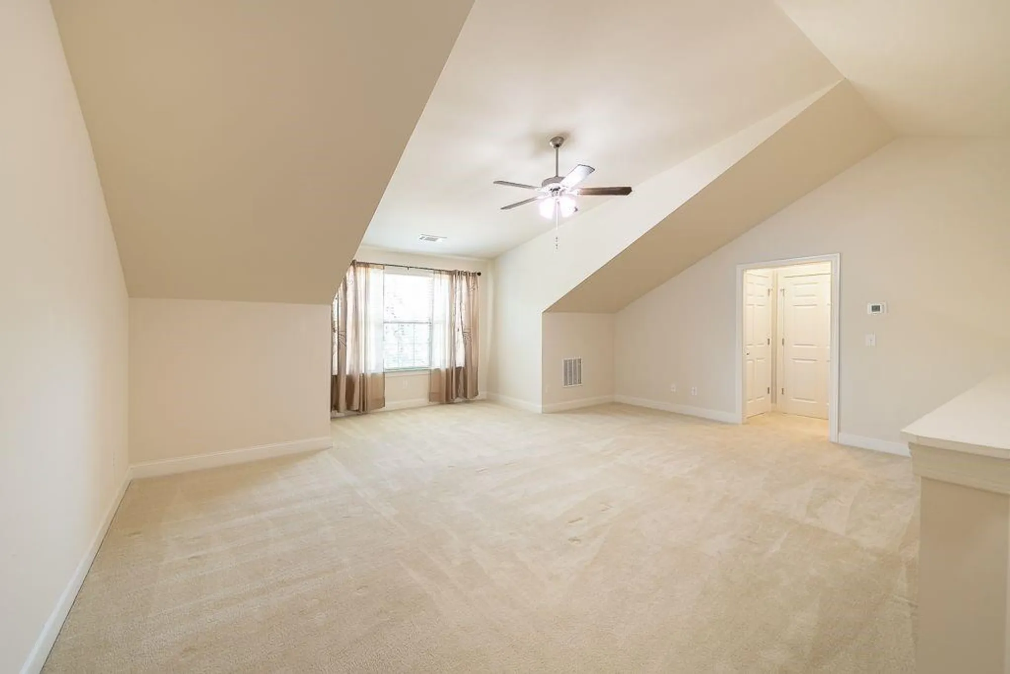 Property Slideshow image 23 of 35 | 4140 lanier ridge walk # 104, Cumming, GA, 30041