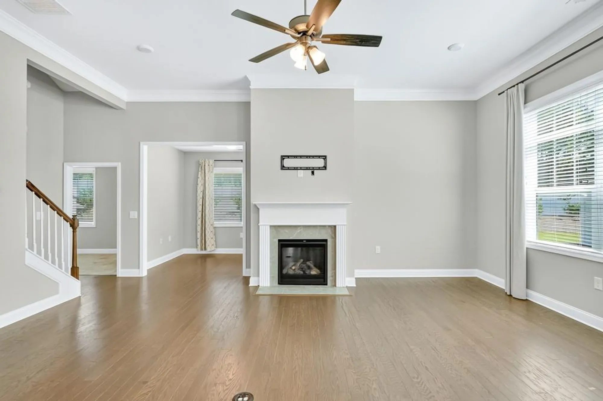 Property Slideshow image 10 of 47 | 1401 lexington green pnes, Cumming, GA, 30040