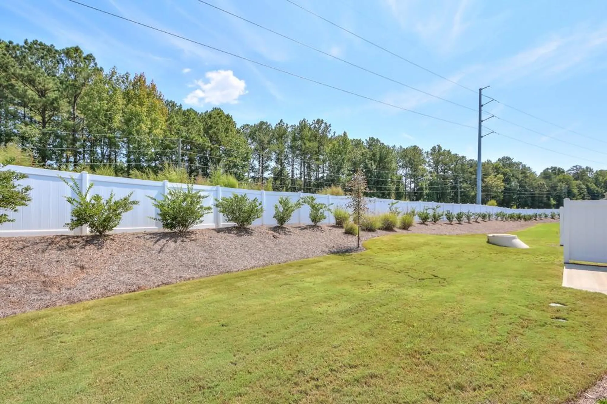 Property Slideshow image 41 of 47 | 1401 lexington green pnes, Cumming, GA, 30040