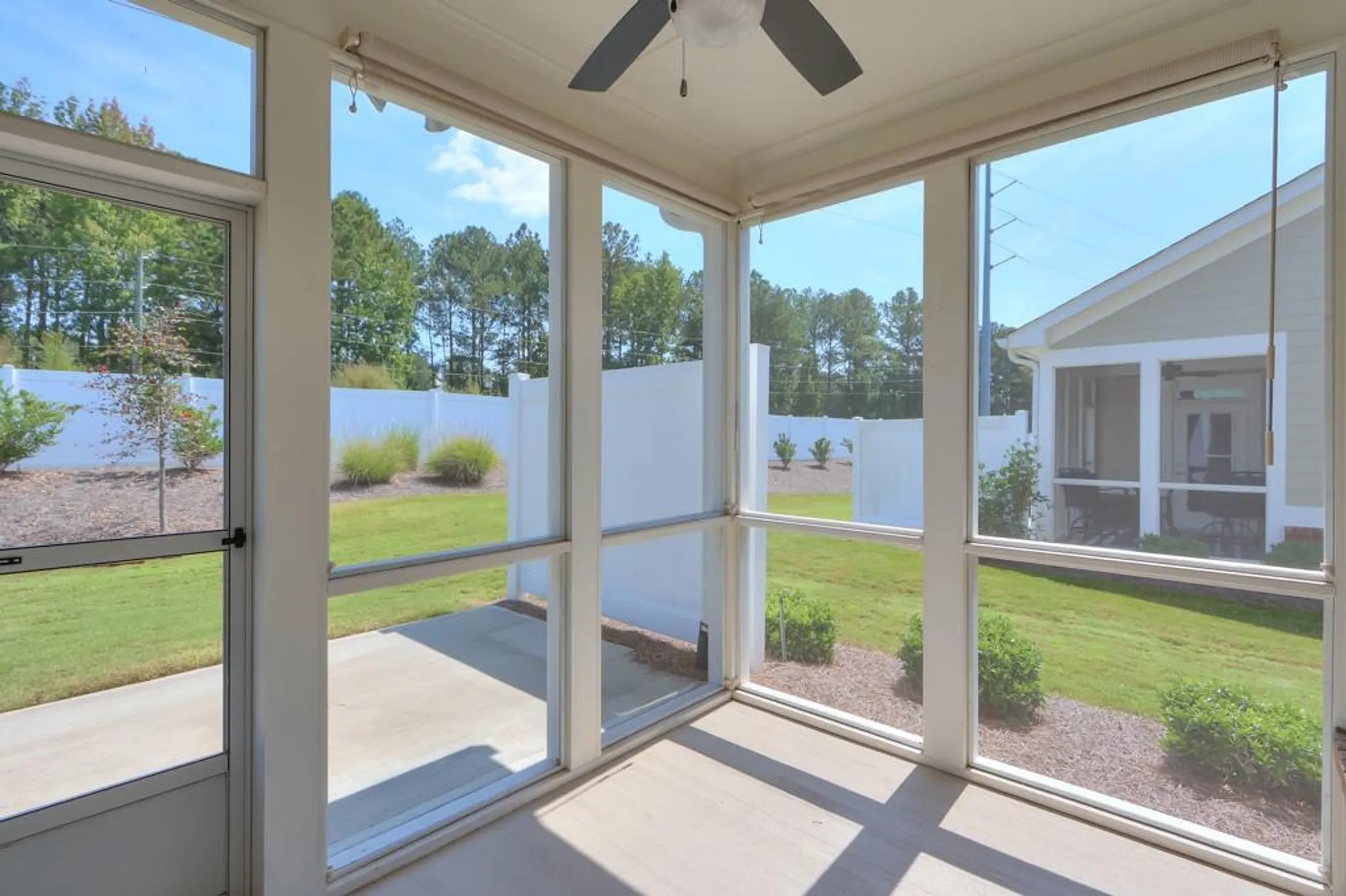 Property Slideshow image 43 of 47 | 1401 lexington green pnes, Cumming, GA, 30040