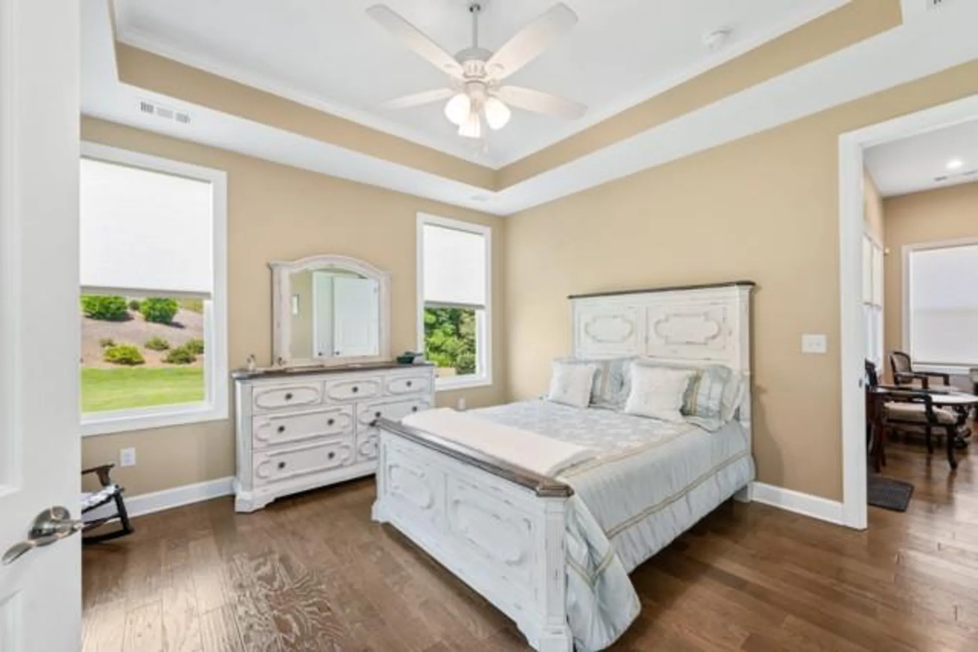 Property Slideshow image 19 of 82 | 215 silver ct, Hoschton, GA, 30548