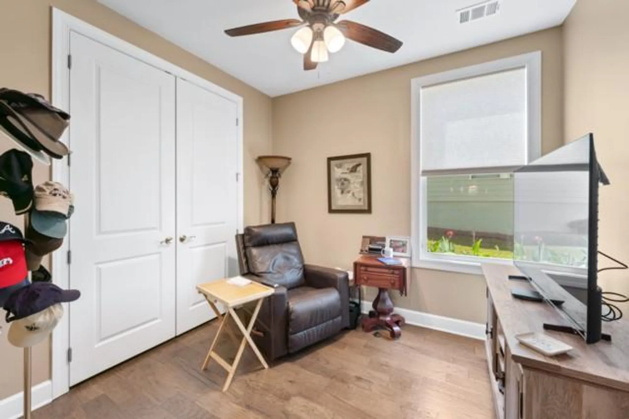 Property Slideshow image 27 of 82 | 215 silver ct, Hoschton, GA, 30548