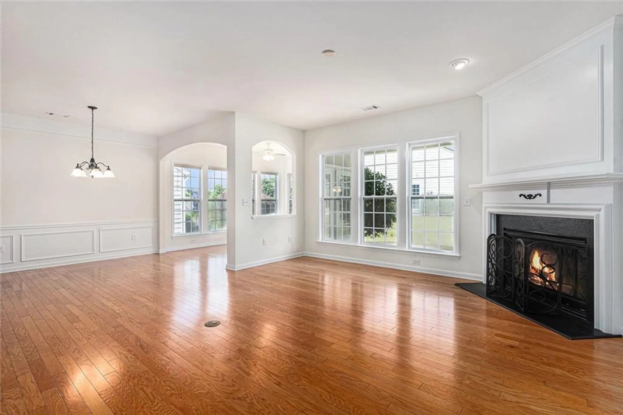 Property Slideshow image 8 of 32 | 506 orchid lights court ct, Griffin, GA, 30223