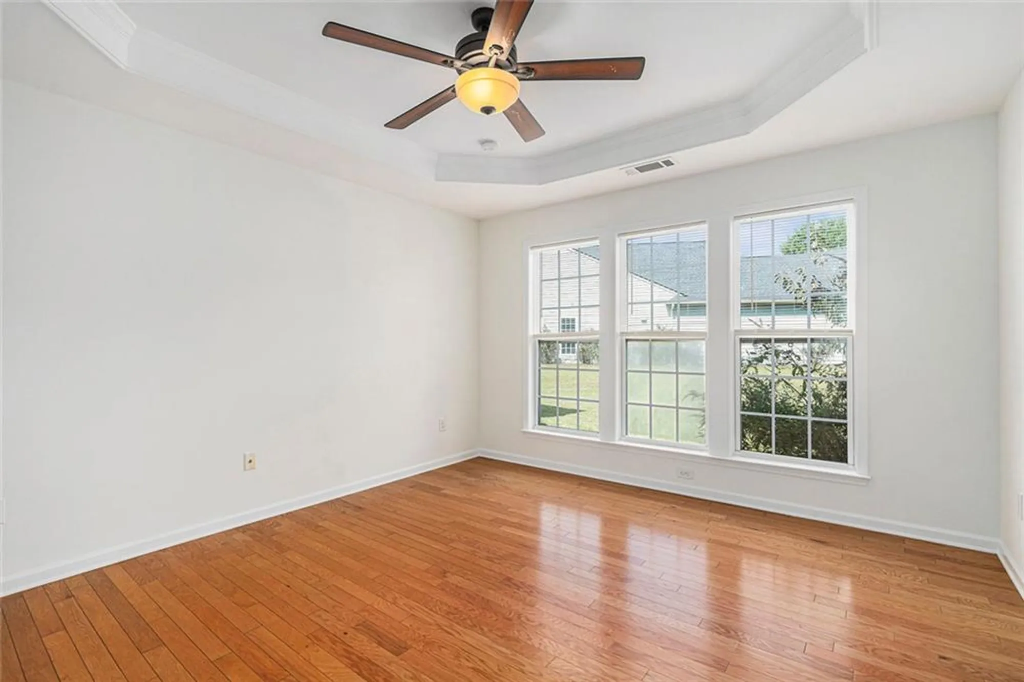 Property Slideshow image 22 of 32 | 506 orchid lights court ct, Griffin, GA, 30223