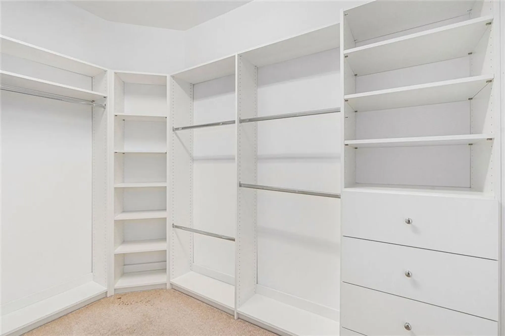 Property Slideshow image 20 of 32 | 506 orchid lights court ct, Griffin, GA, 30223