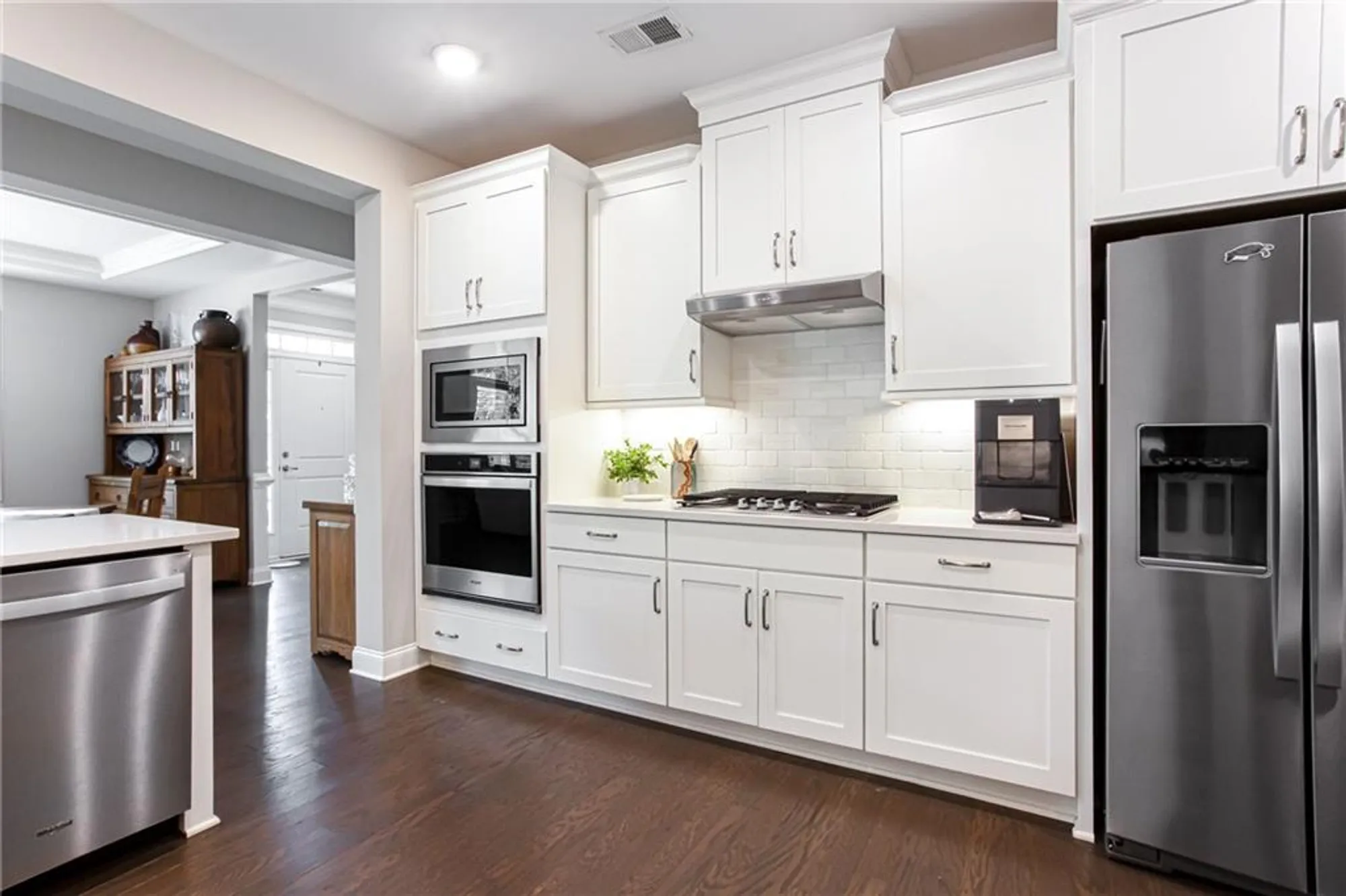 Property Slideshow image 20 of 48 | 1601 lexington green pnes, Cumming, GA, 30040