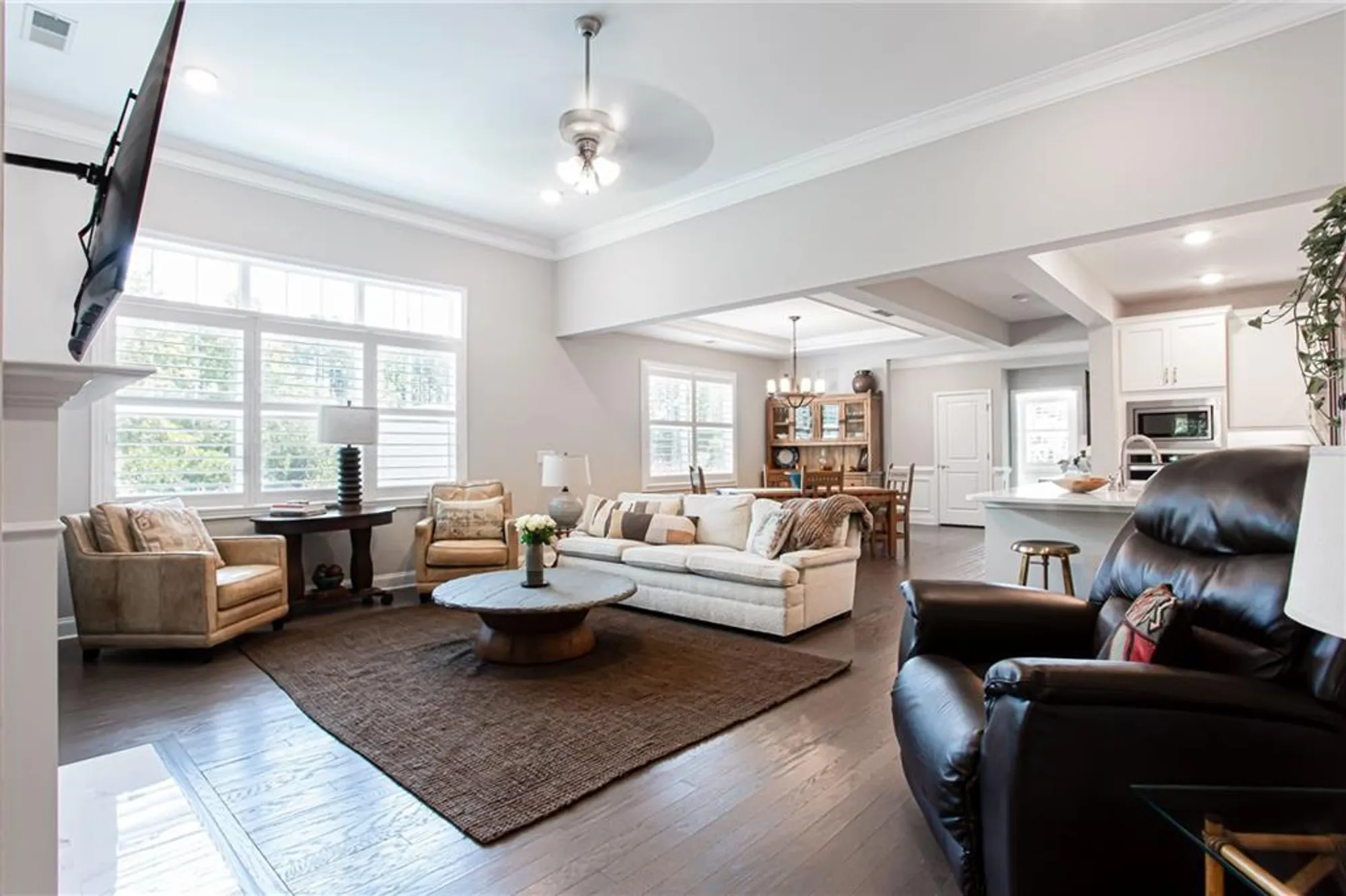 Property Slideshow image 14 of 48 | 1601 lexington green pnes, Cumming, GA, 30040