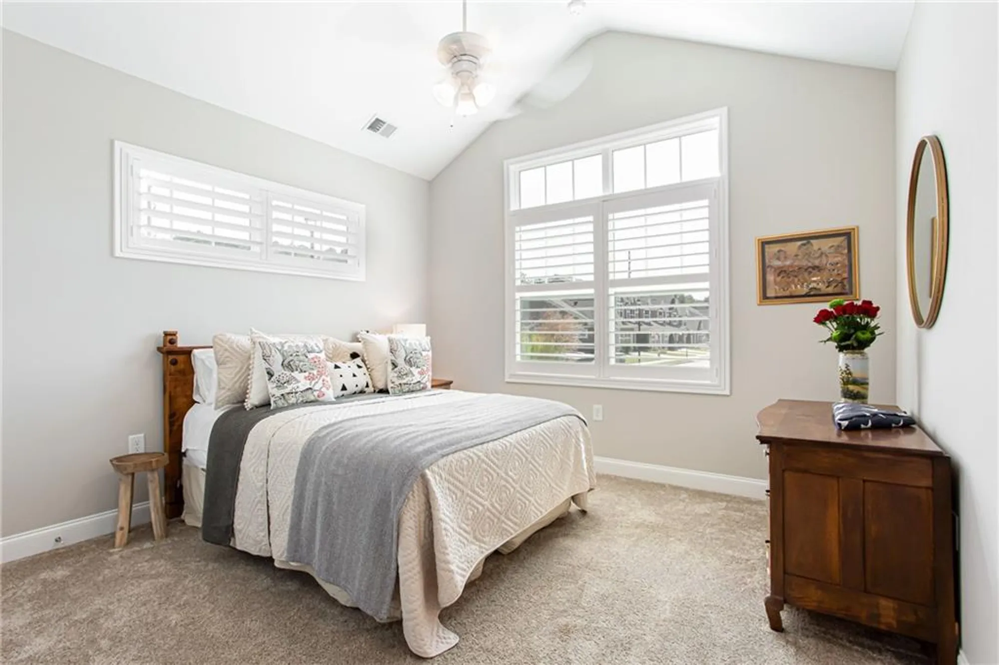 Property Slideshow image 30 of 48 | 1601 lexington green pnes, Cumming, GA, 30040