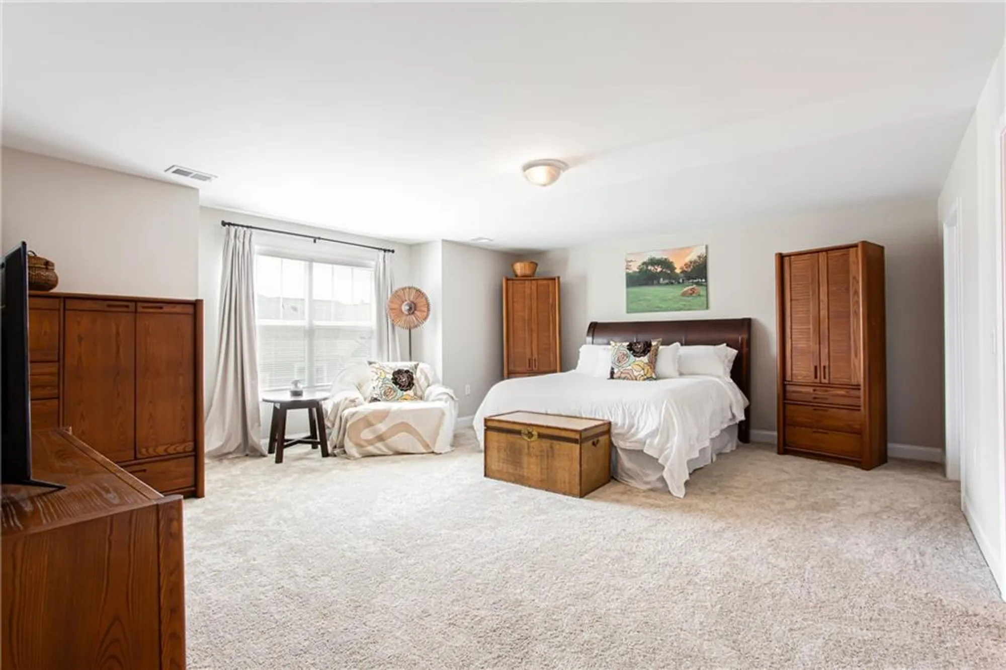 Property Slideshow image 36 of 48 | 1601 lexington green pnes, Cumming, GA, 30040