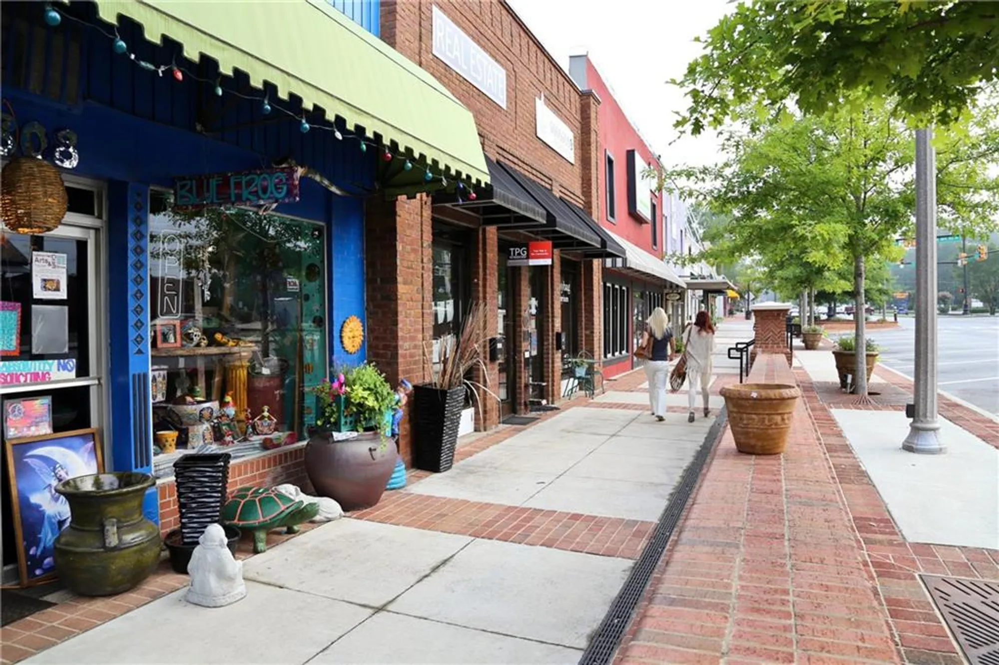 Property Slideshow image 52 of 55 | 219 orchards cir, Woodstock, GA, 30188