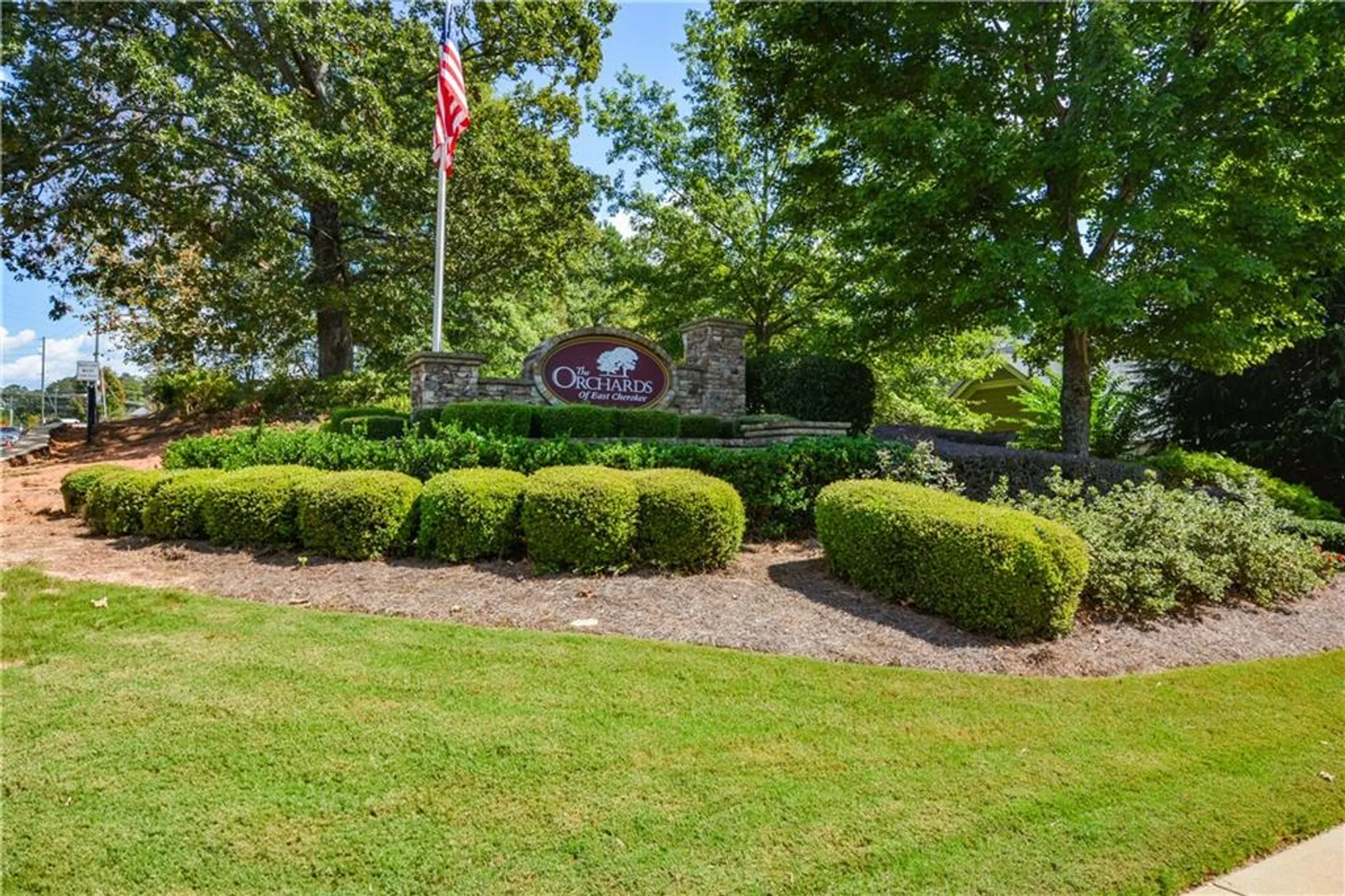 Property Slideshow image 33 of 55 | 219 orchards cir, Woodstock, GA, 30188