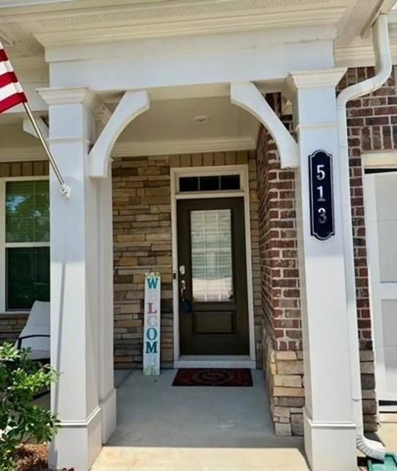 Property Slideshow image 4 of 55 | 513 forest ln, Canton, GA, 30114