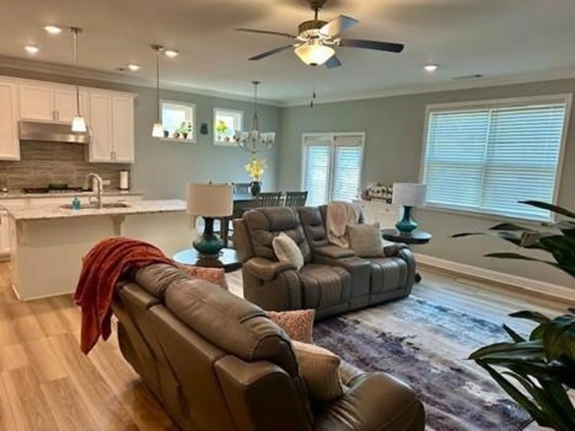 Property Slideshow image 18 of 55 | 513 forest ln, Canton, GA, 30114