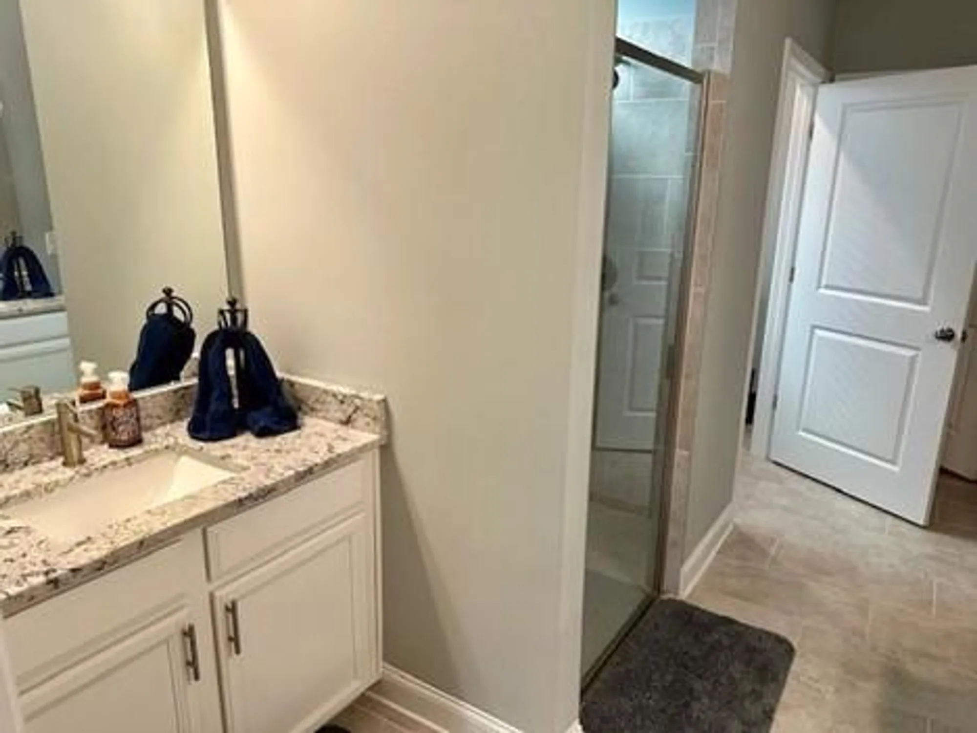 Property Slideshow image 32 of 55 | 513 forest ln, Canton, GA, 30114