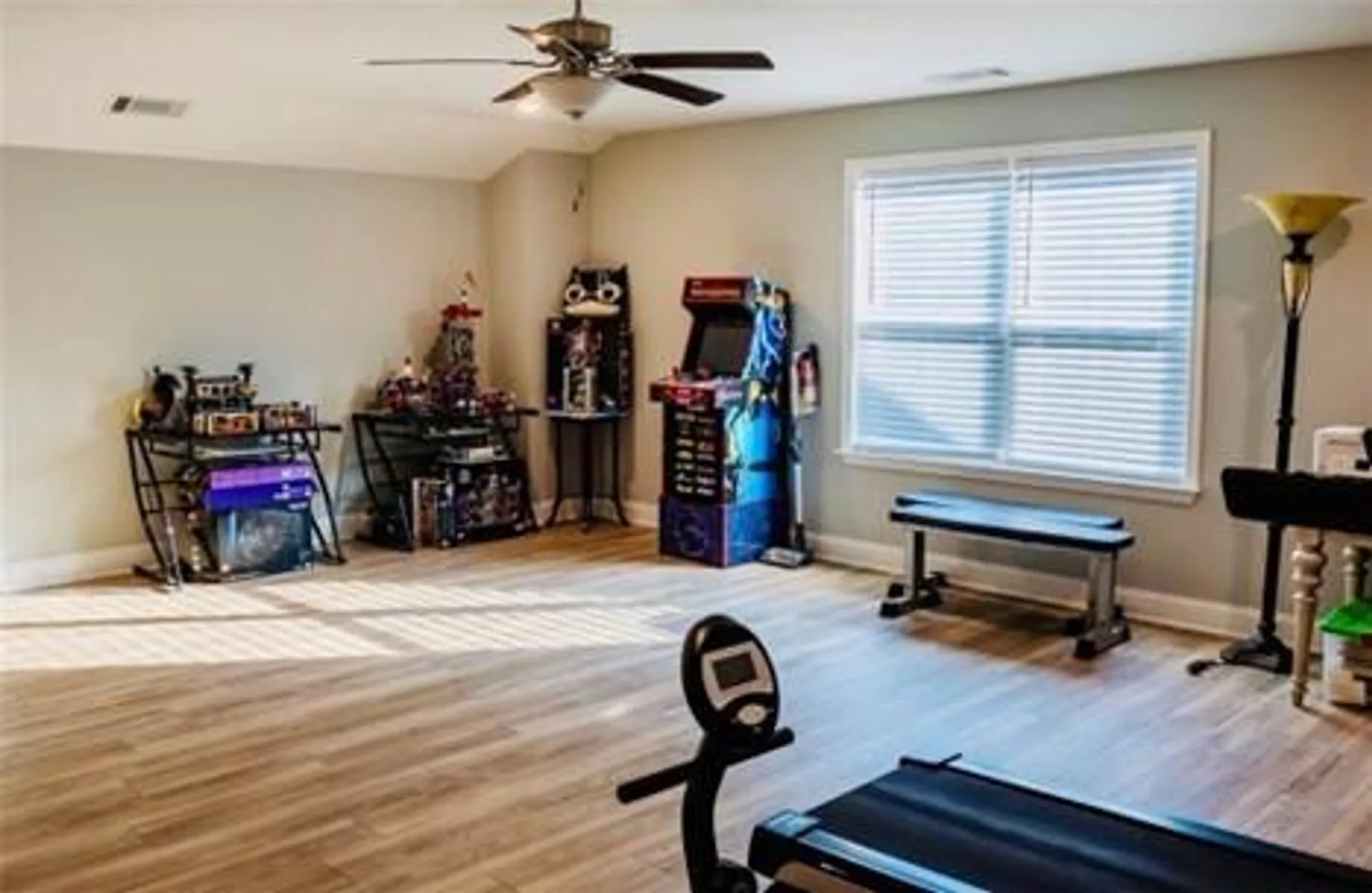 Property Slideshow image 41 of 55 | 513 forest ln, Canton, GA, 30114