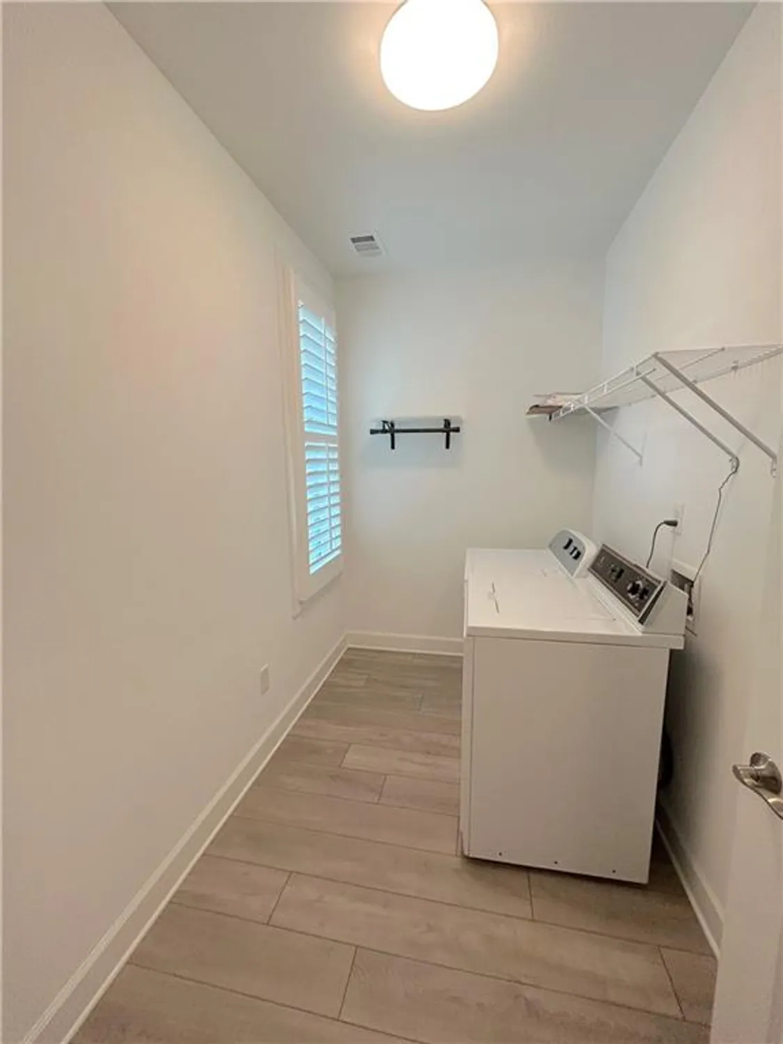 Property Slideshow image 15 of 22 | 560 ontario ln, Hoschton, GA, 30548