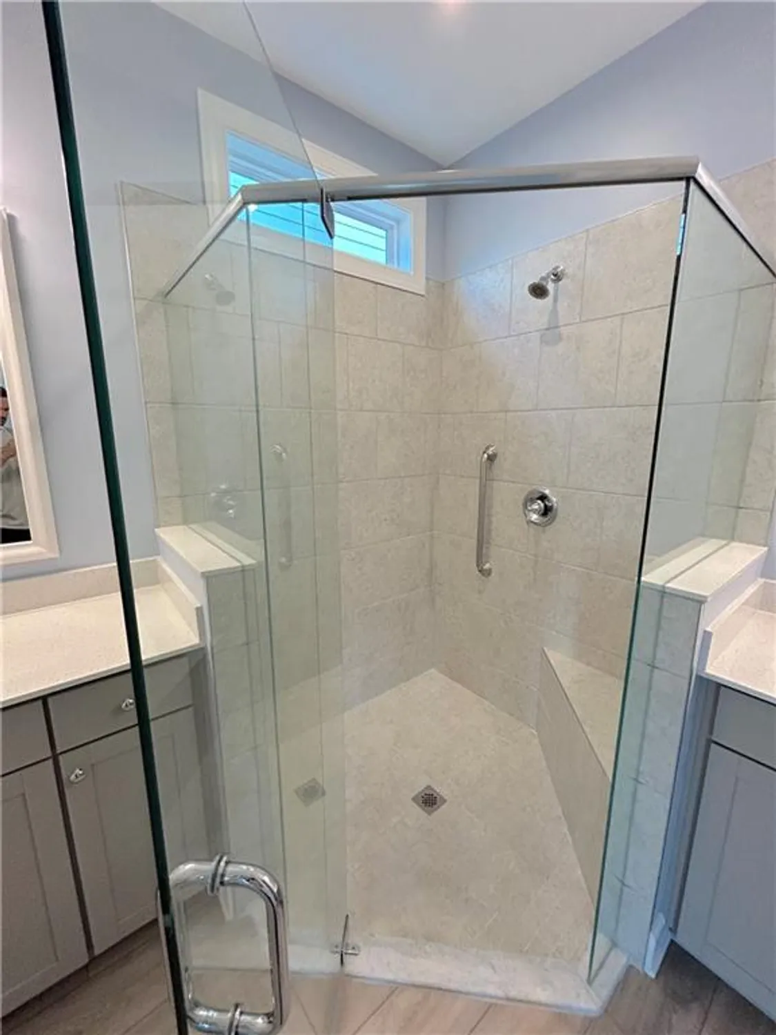 Property Slideshow image 10 of 22 | 560 ontario ln, Hoschton, GA, 30548