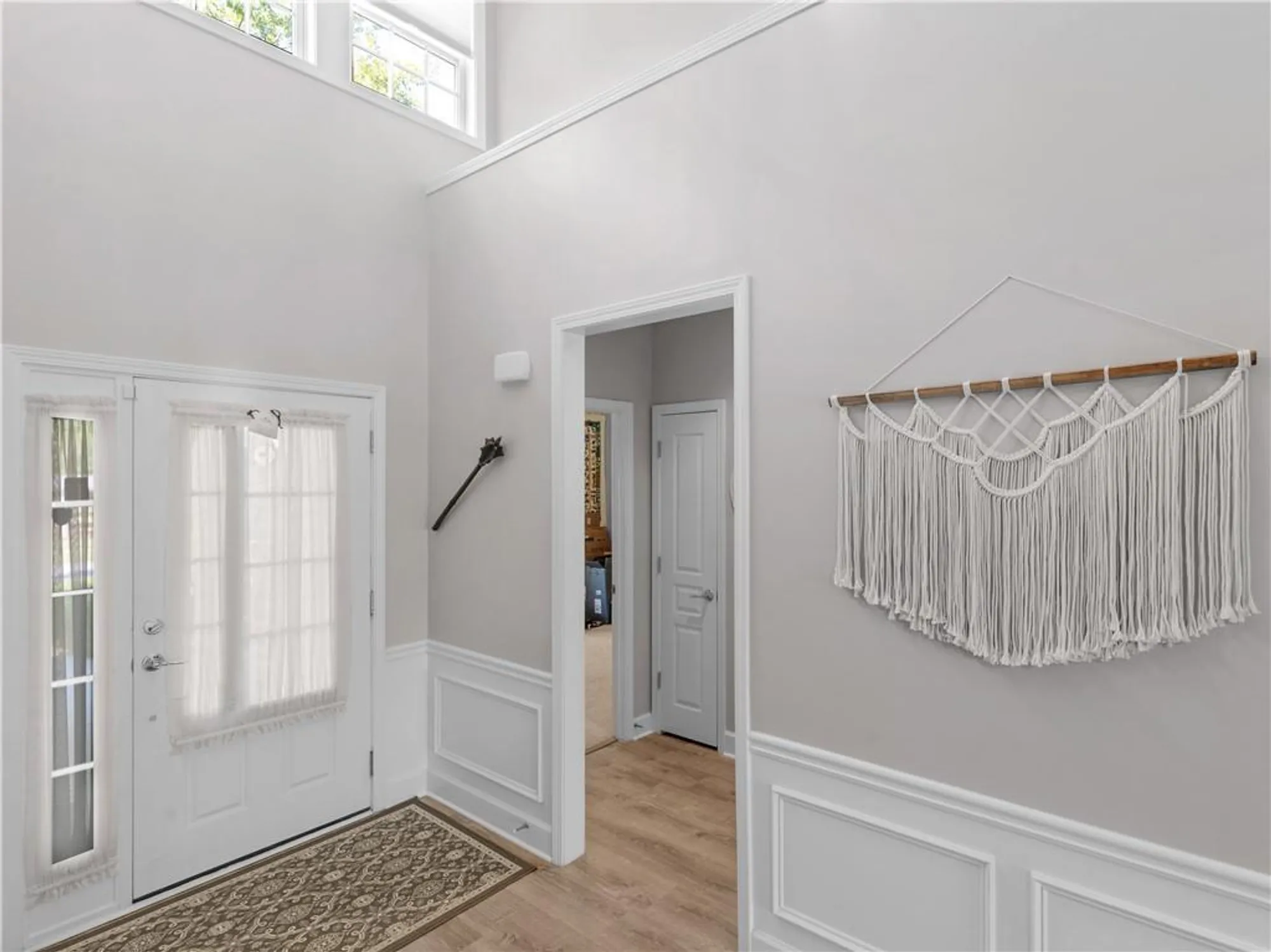 Property Slideshow image 2 of 26 | 421 beacon ct, Griffin, GA, 30223