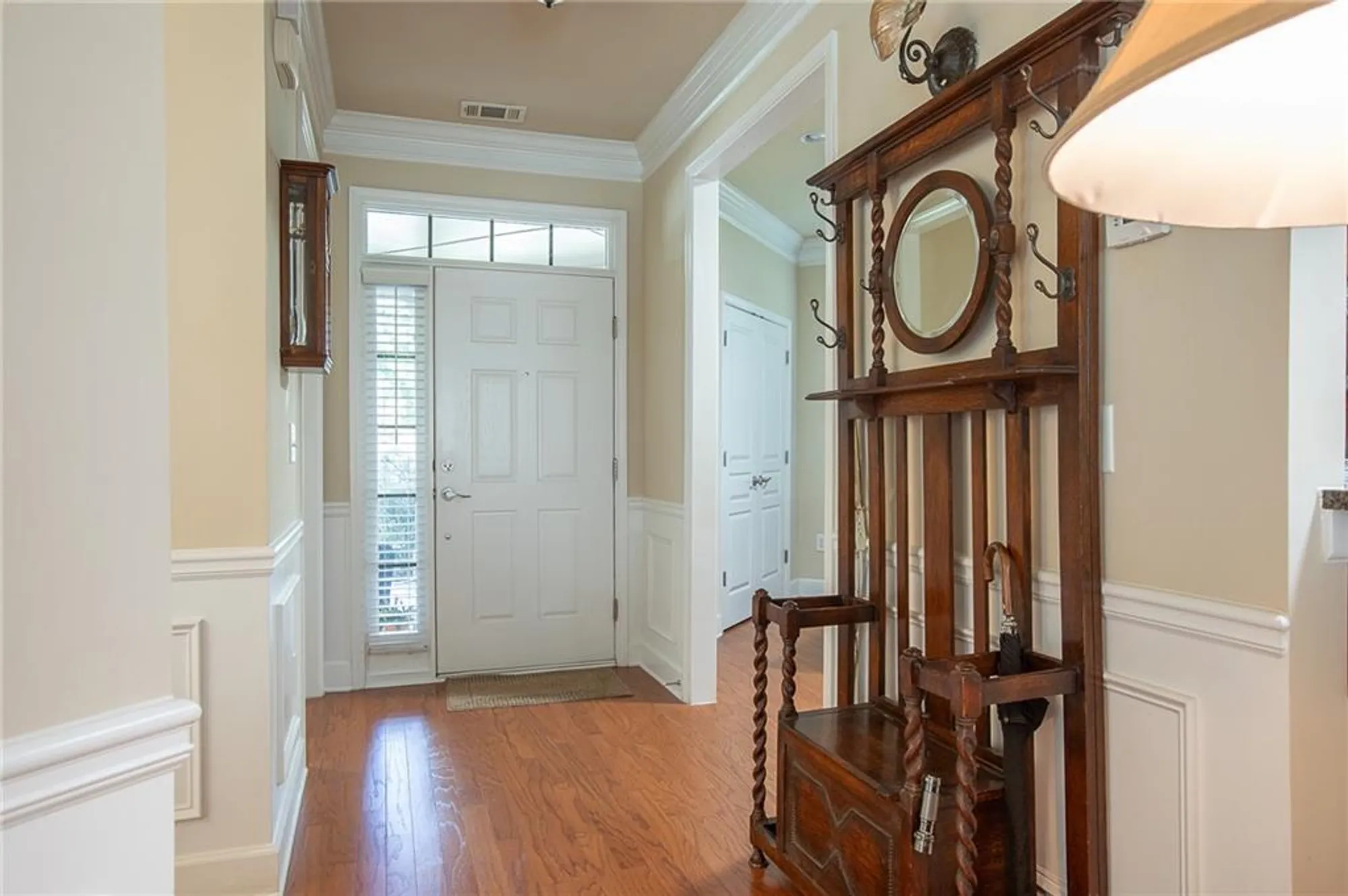 Property Slideshow image 4 of 40 | 3176 willow creek dr, Gainesville, GA, 30504