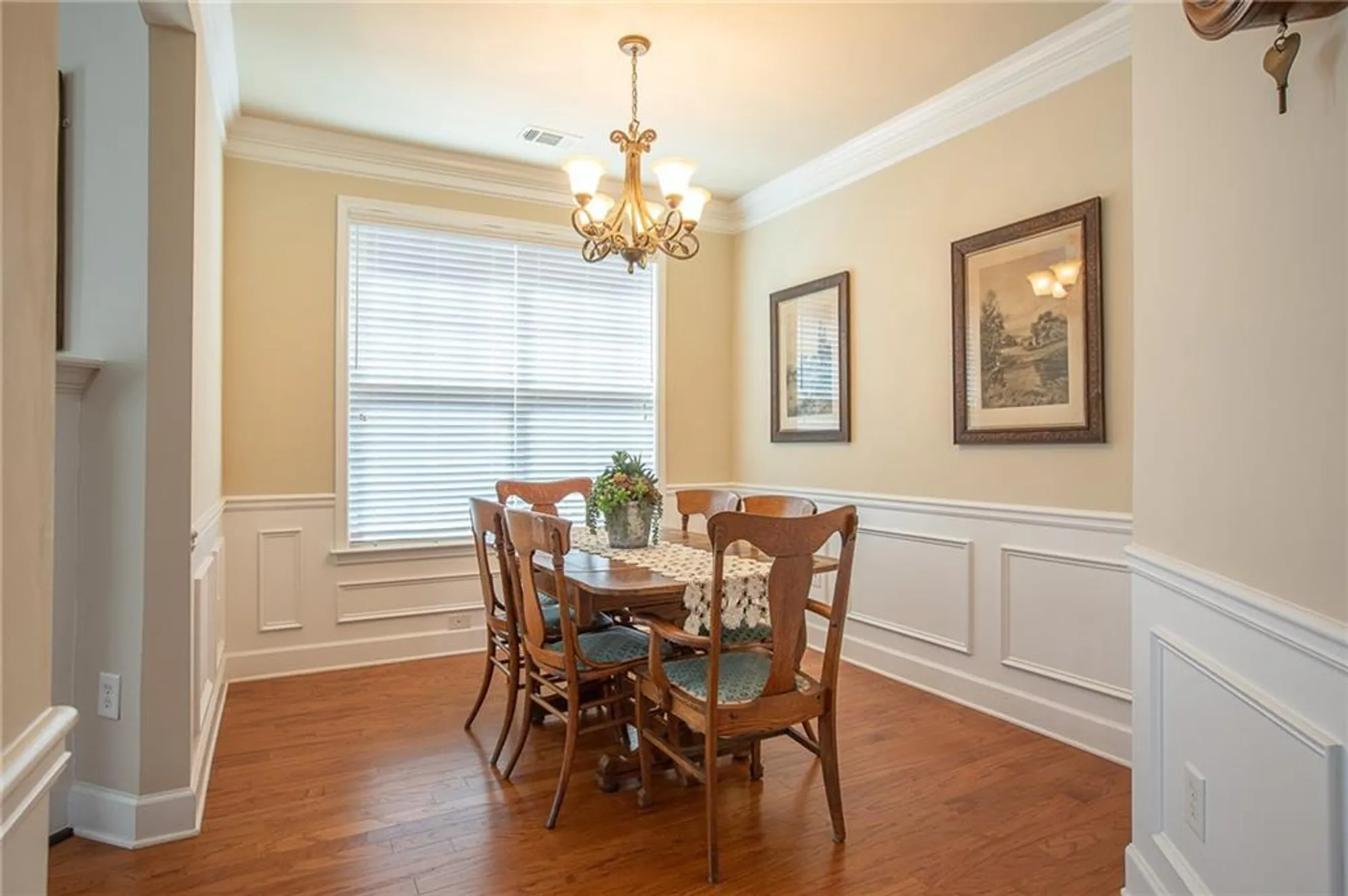 Property Slideshow image 9 of 40 | 3176 willow creek dr, Gainesville, GA, 30504