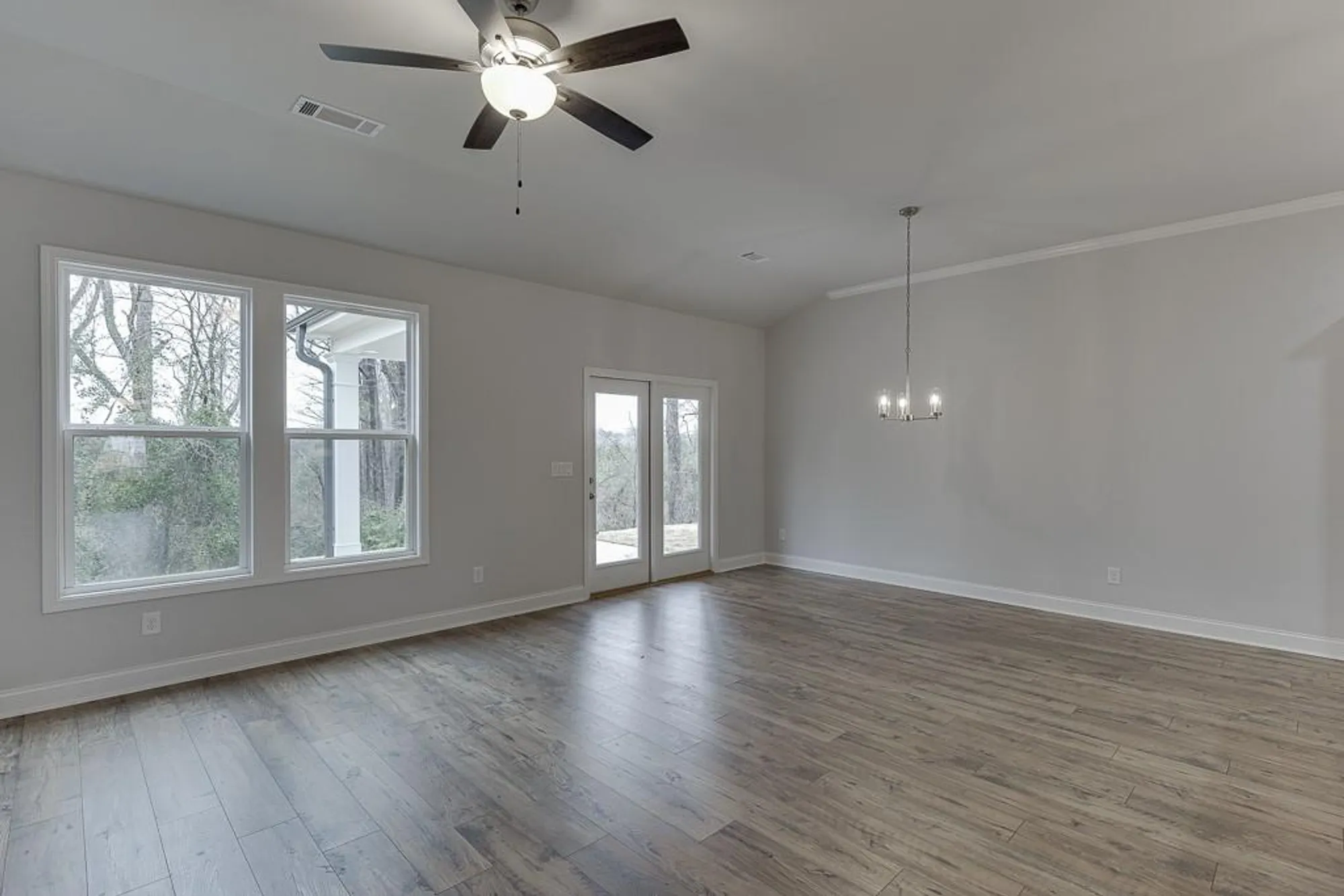 Property Slideshow image 25 of 69 | 223 montview dr, Jefferson, GA, 30549