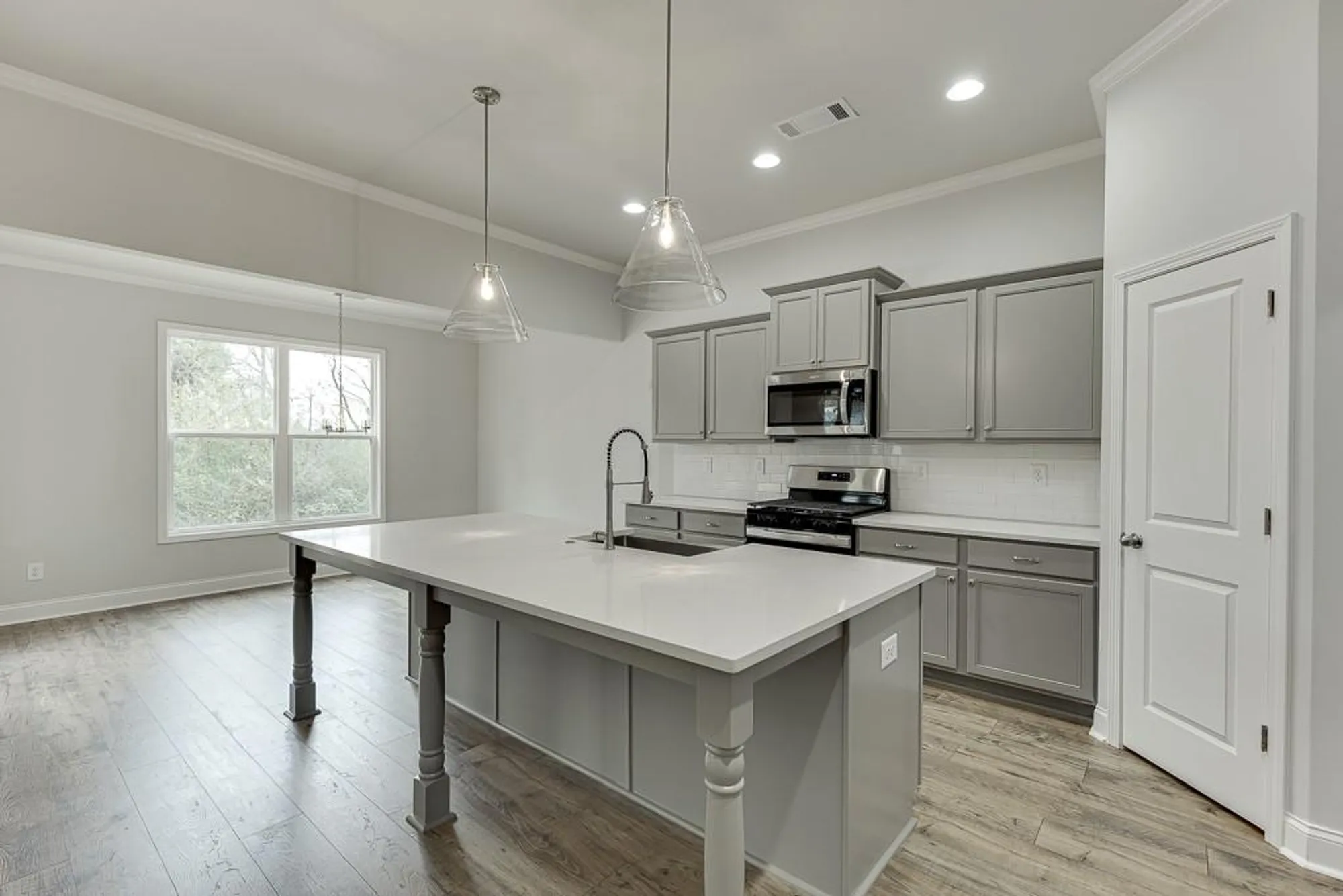 Property Slideshow image 23 of 76 | 199 montview dr, Jefferson, GA, 30549