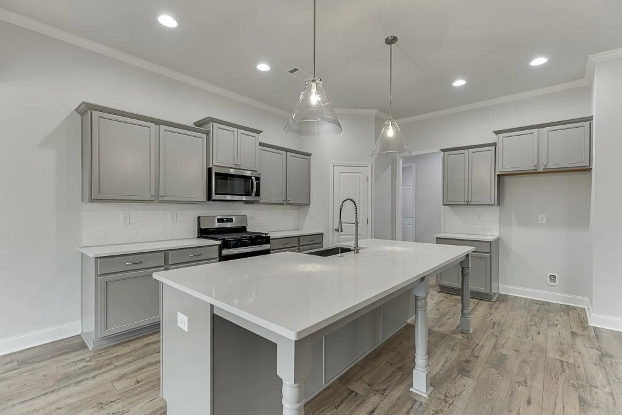 Property Slideshow image 24 of 76 | 199 montview dr, Jefferson, GA, 30549