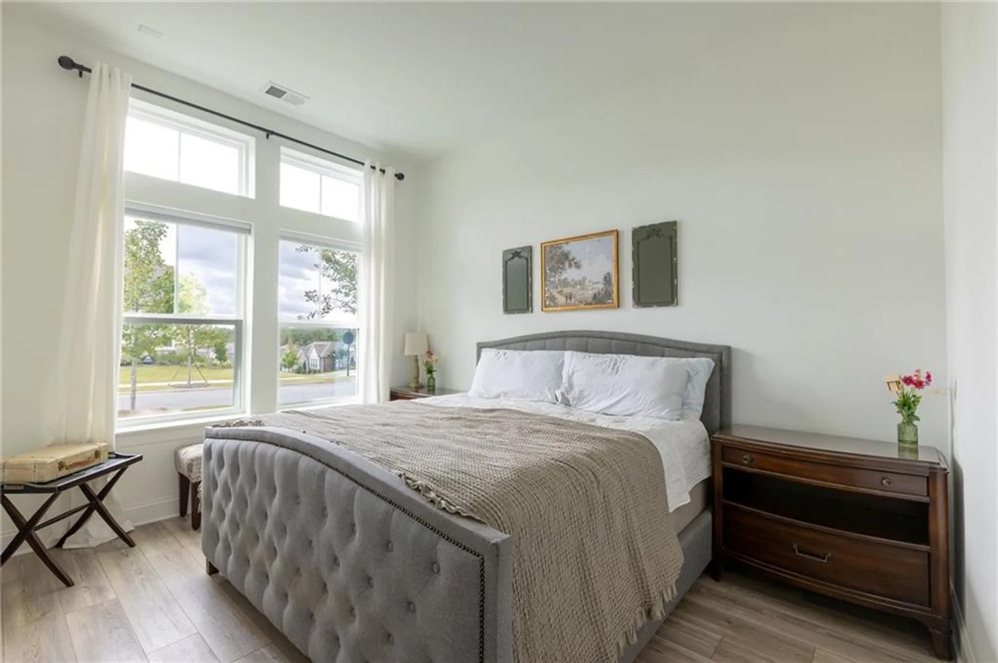 Property Slideshow image 15 of 19 | 6821 bungalow rd, Flowery Branch, GA, 30542