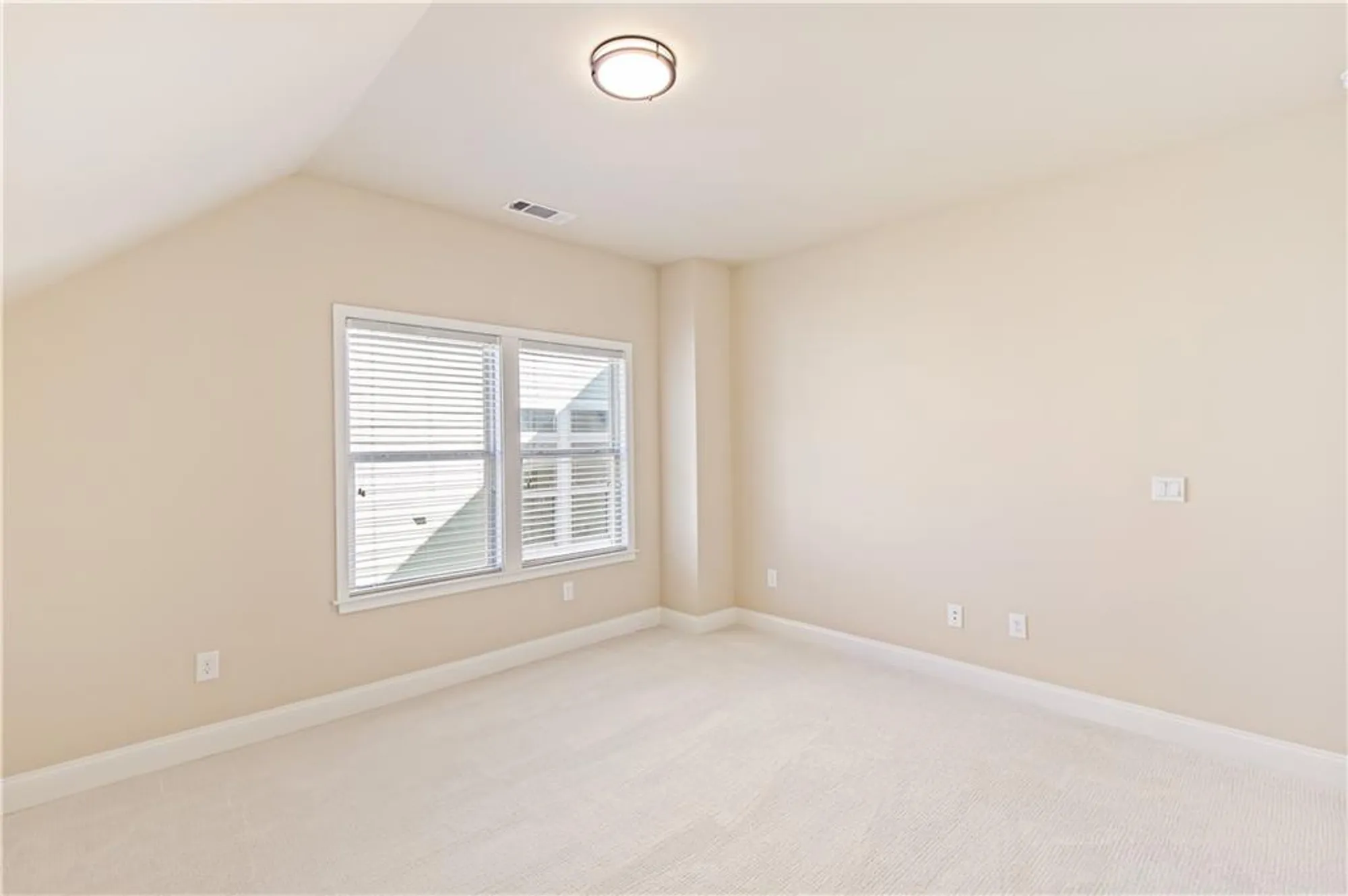 Property Slideshow image 36 of 57 | 424 loblolly st, Woodstock, GA, 30188