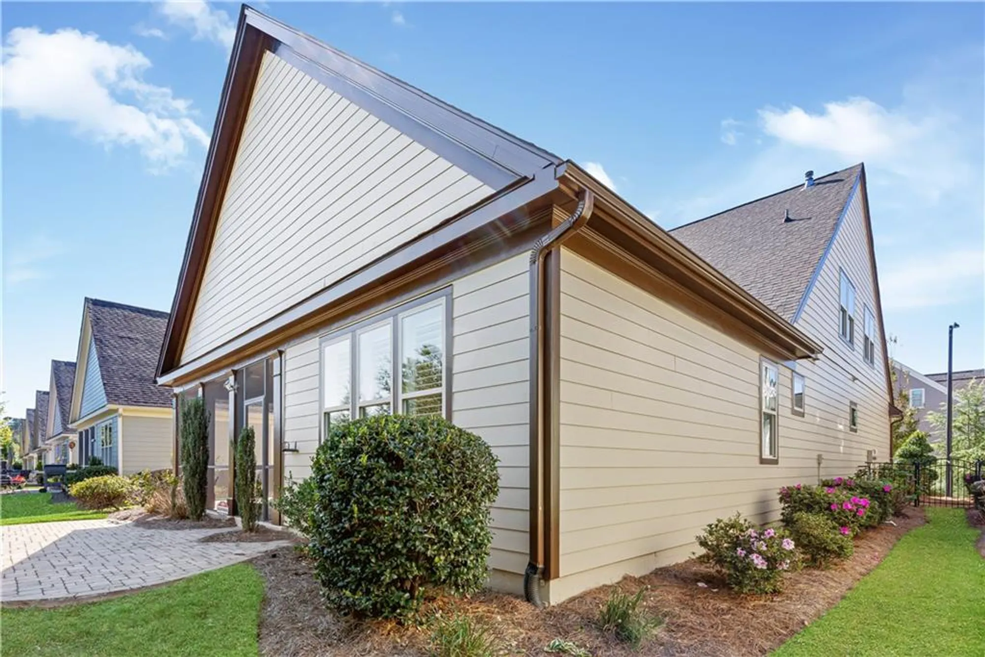 Property Slideshow image 42 of 57 | 424 loblolly st, Woodstock, GA, 30188